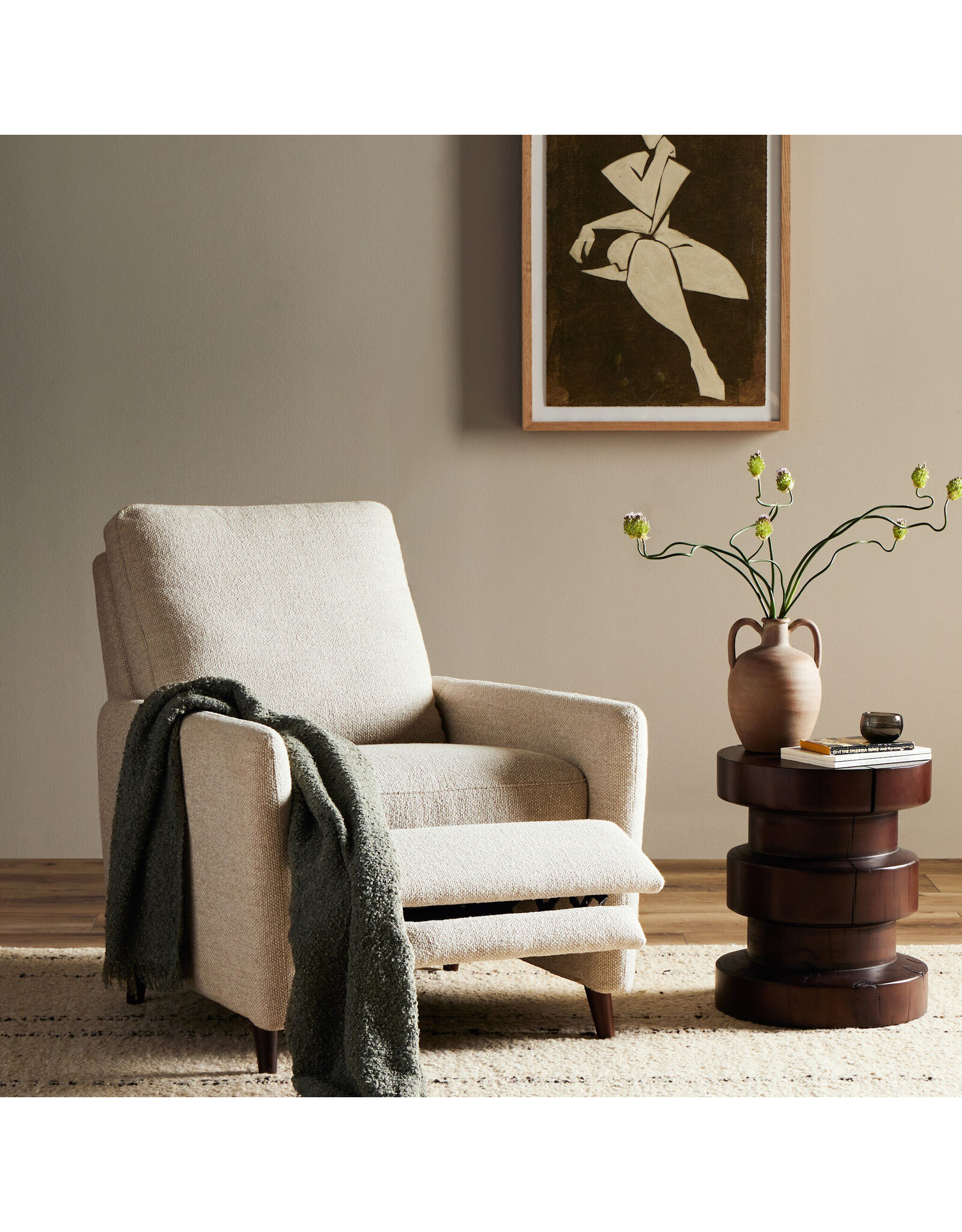 Wallen Recliner, Nova Taupe