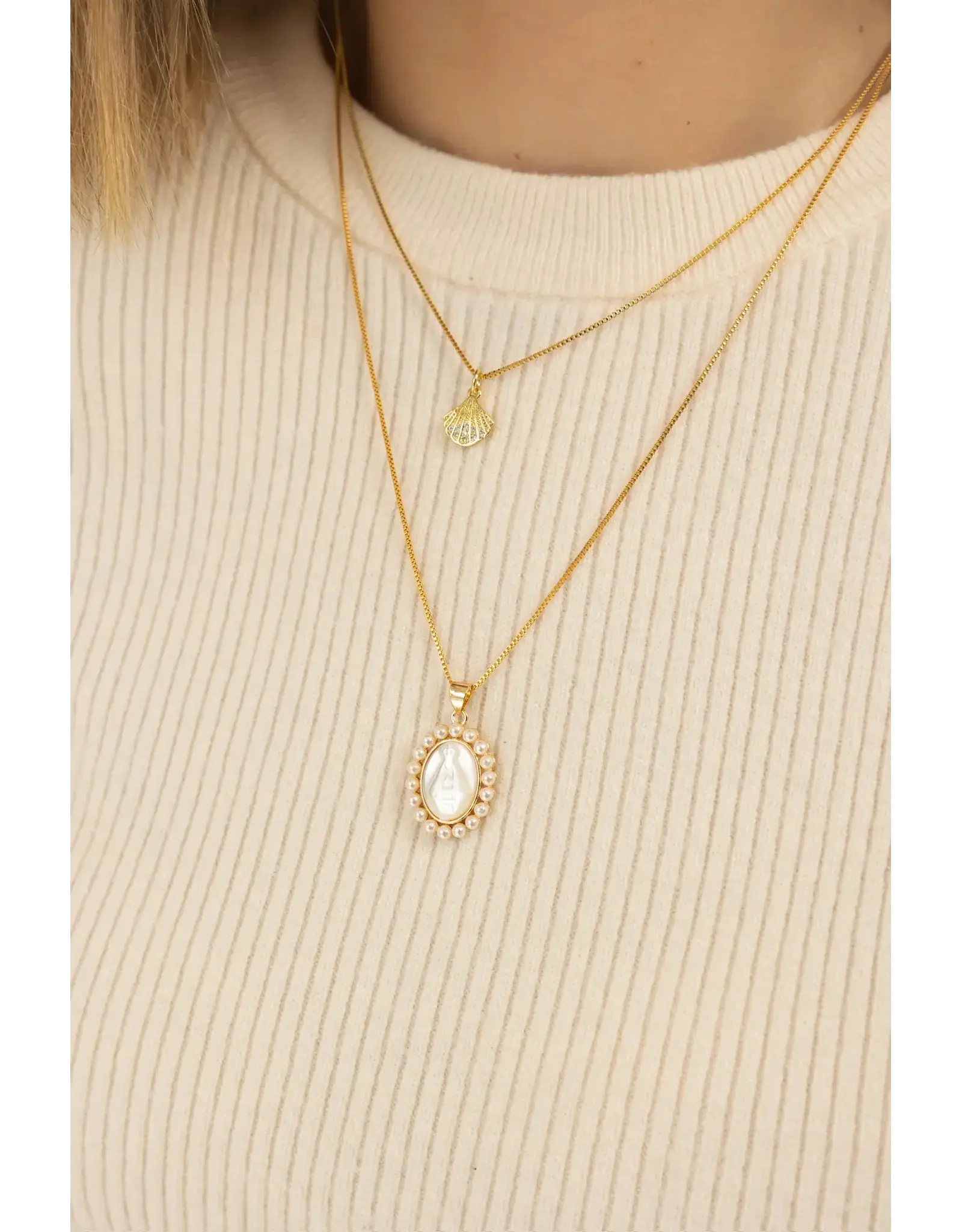 Pearl Image Necklace, Jesus
