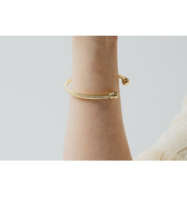 Twisted Open Bangle, Thin