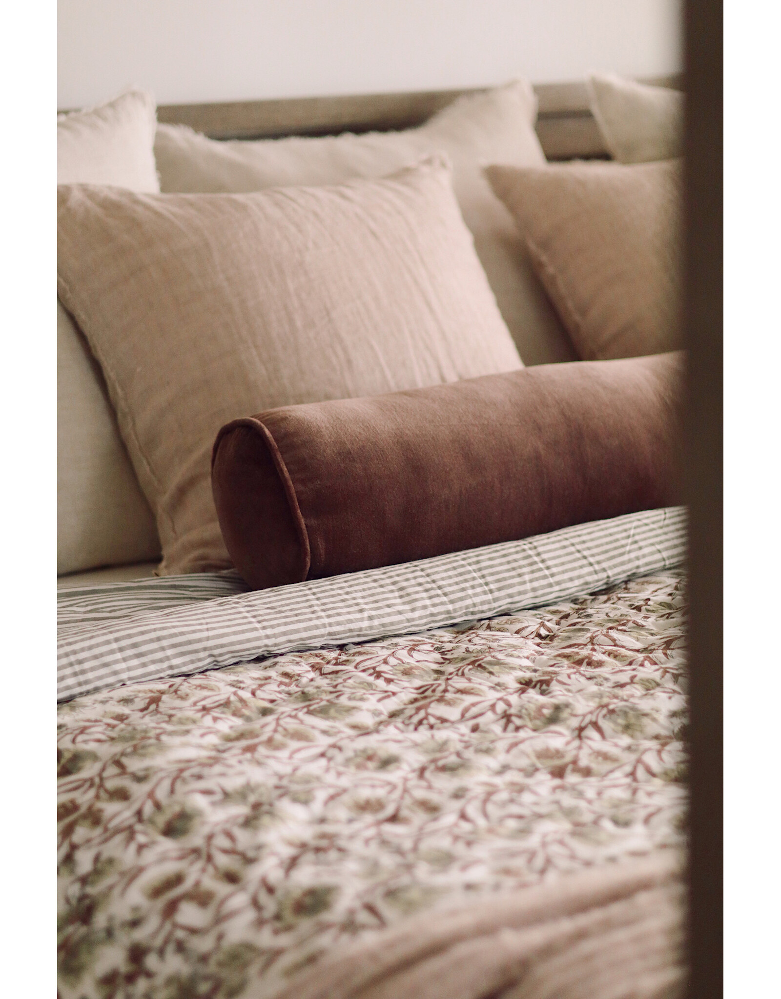 Wild Laurel Block Print Quilt, King Size