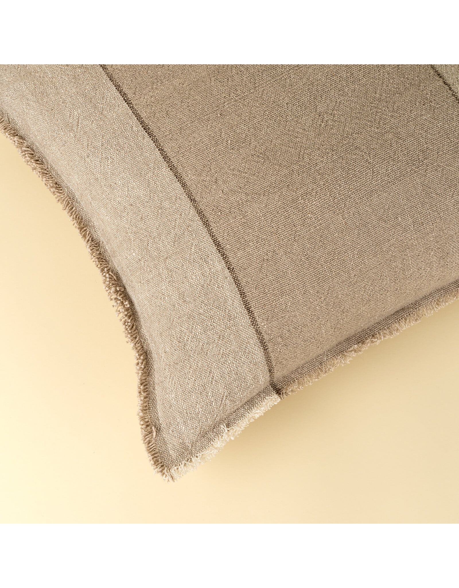 20x20 Percy Pillow, Sand