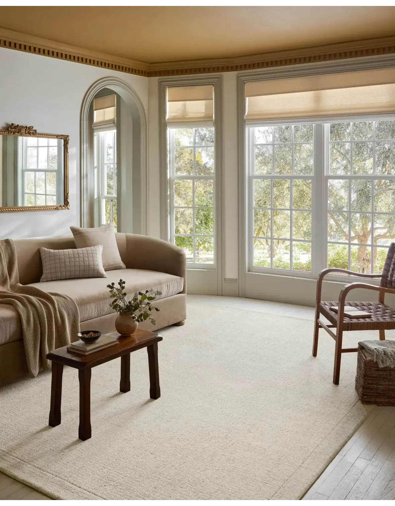 Magnolia Home by Joanna Gaines × Loloi Rug - HNY-01 Ivory / Smoke
