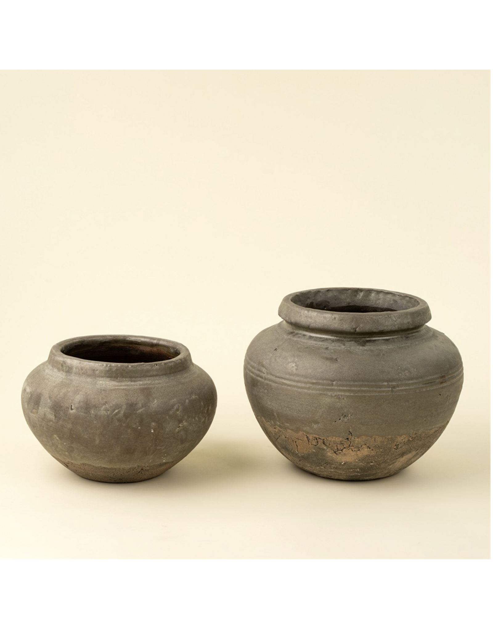 Relic Terracotta Vase L