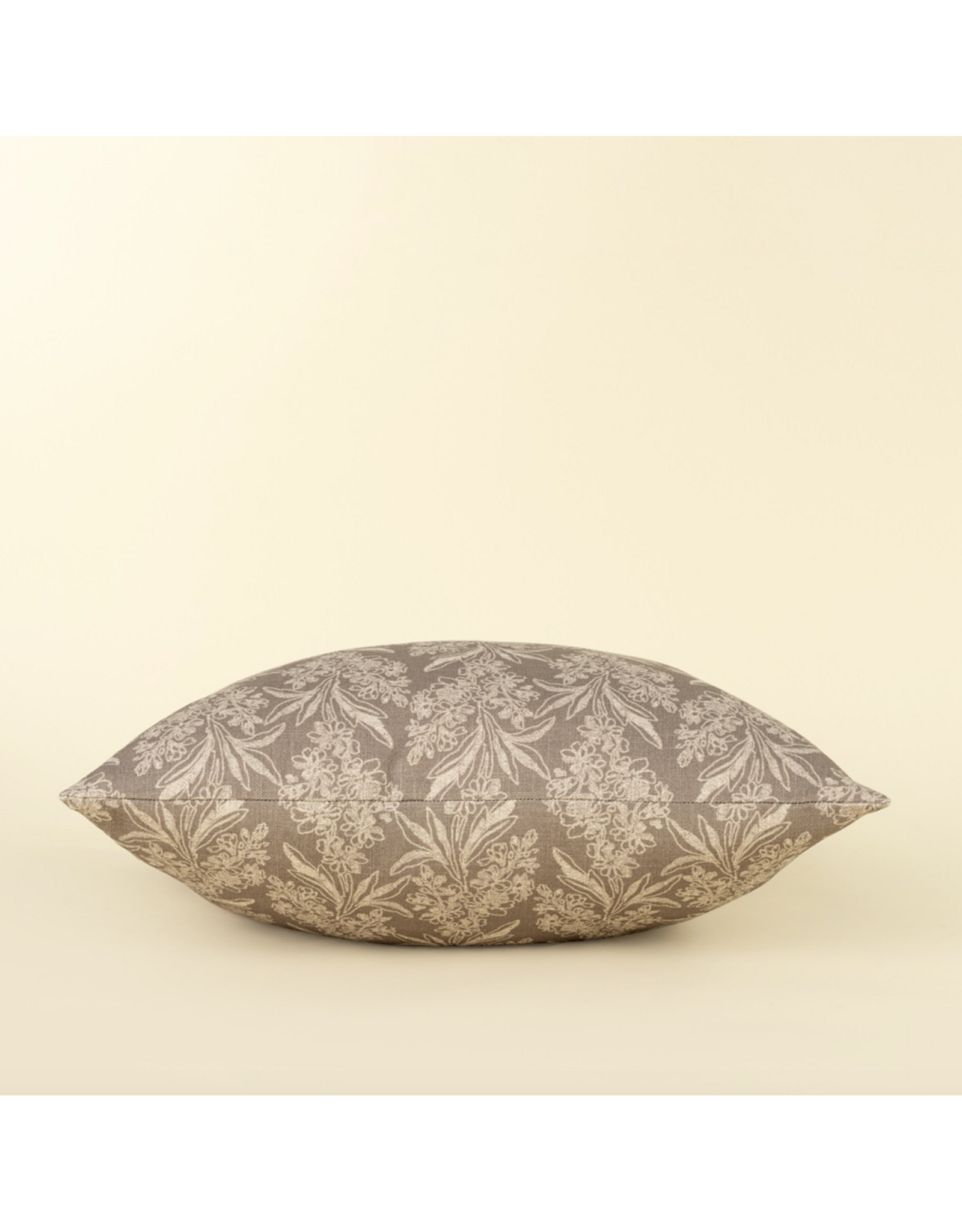 20x20 Clover Pillow