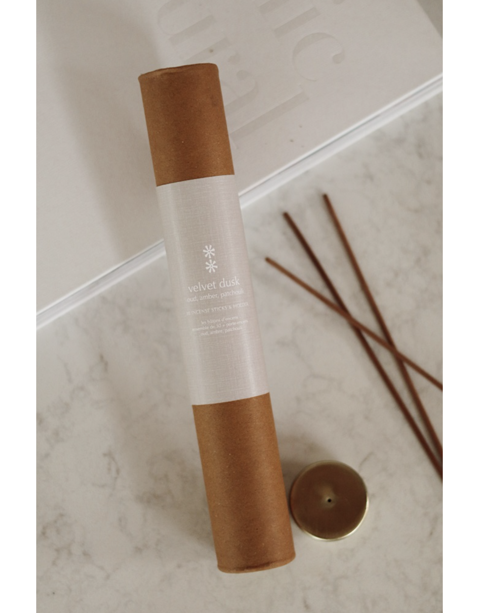 Velvet Dusk Incense,Set/30 Sticks + Holder