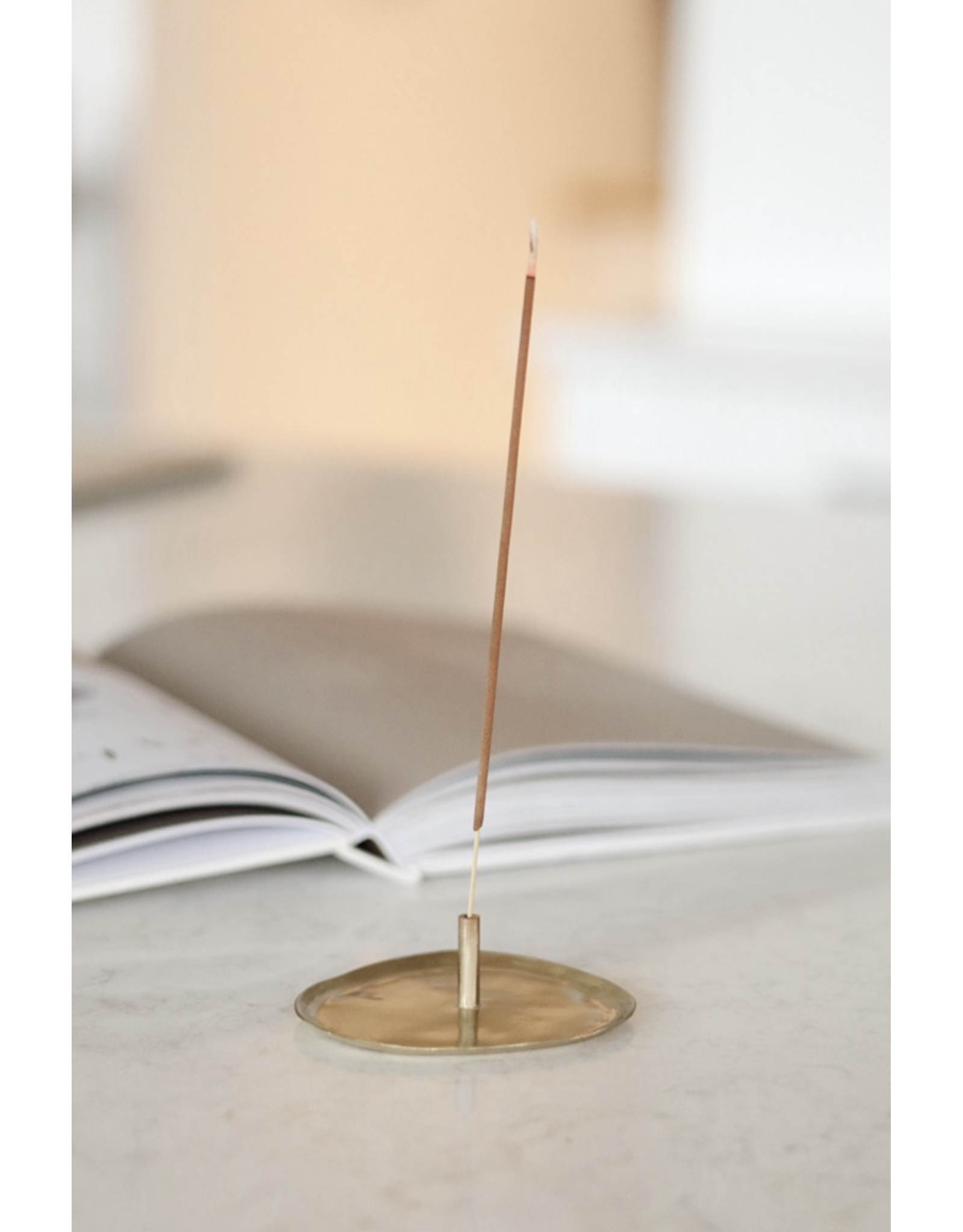 Velvet Dusk Incense,Set/30 Sticks + Holder