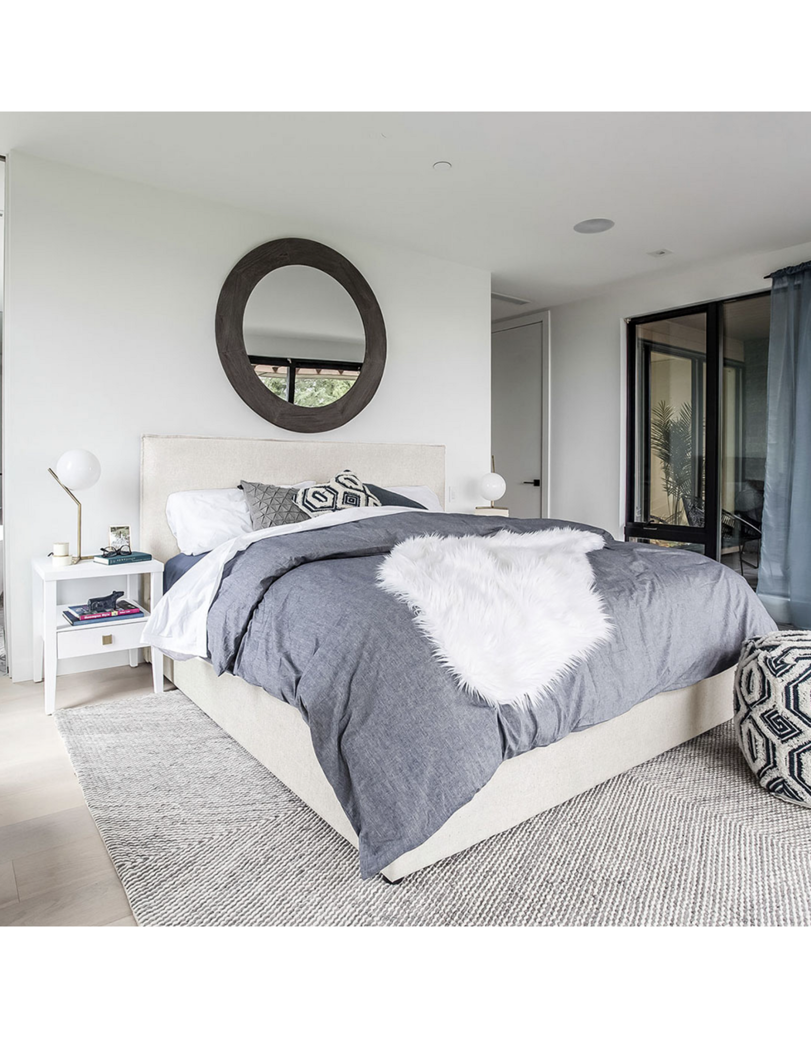 Julia Storage Bed