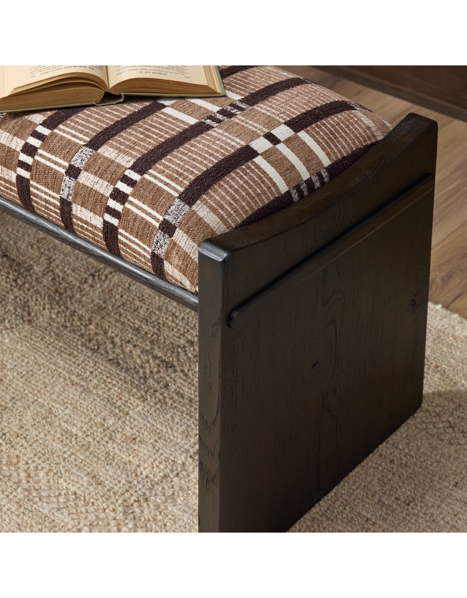 Eros Accent Bench