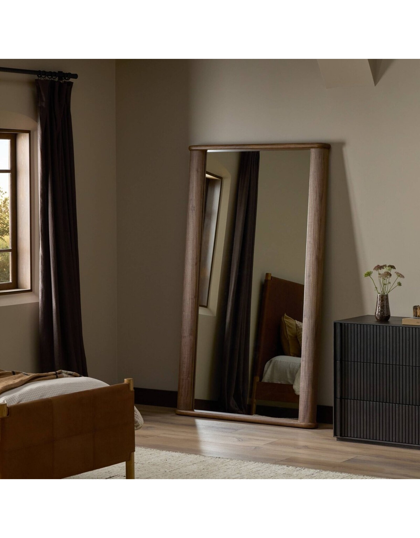 Quinley Floor Mirror, Weathered Mango Solid