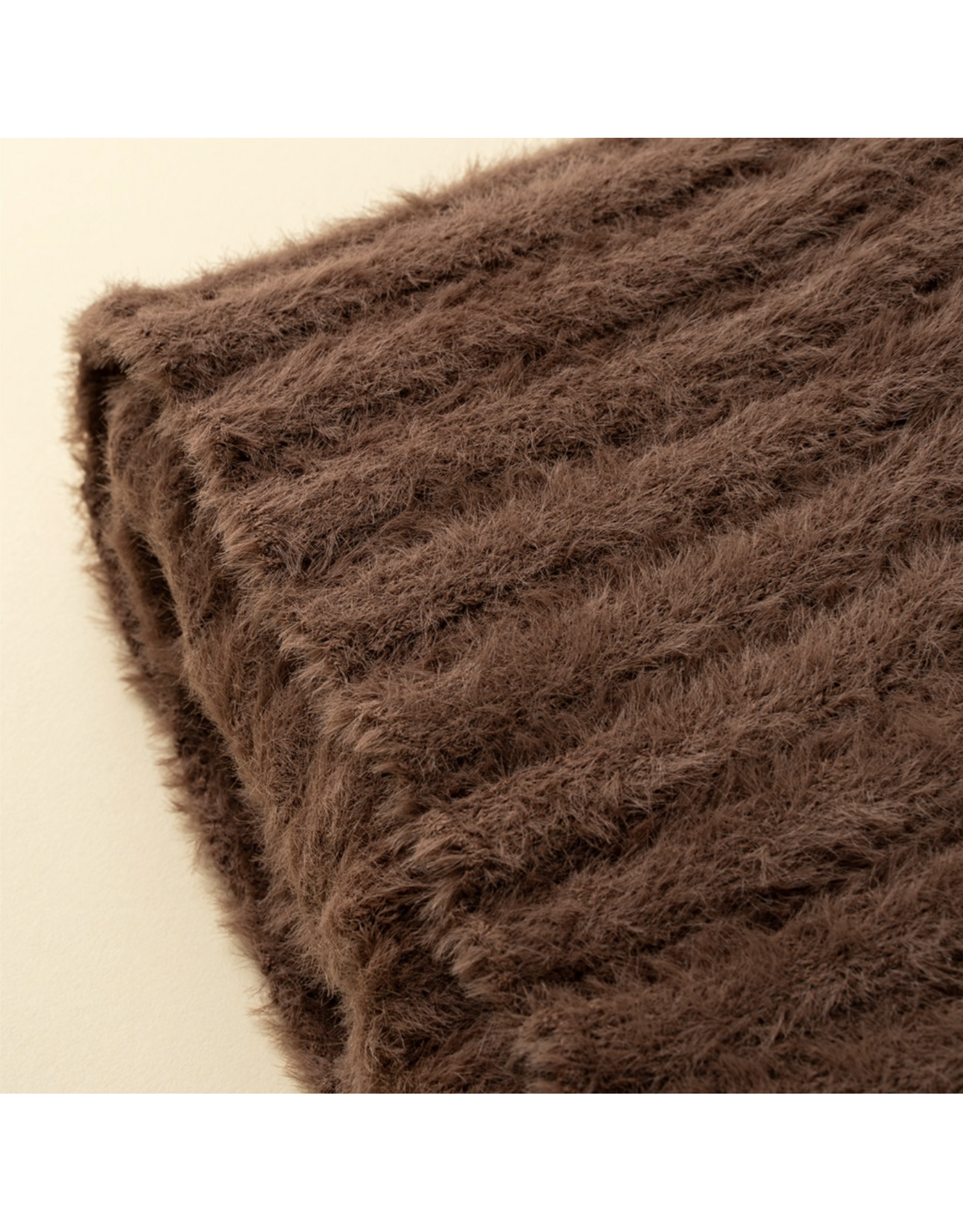 Snug Throw, Chocolate