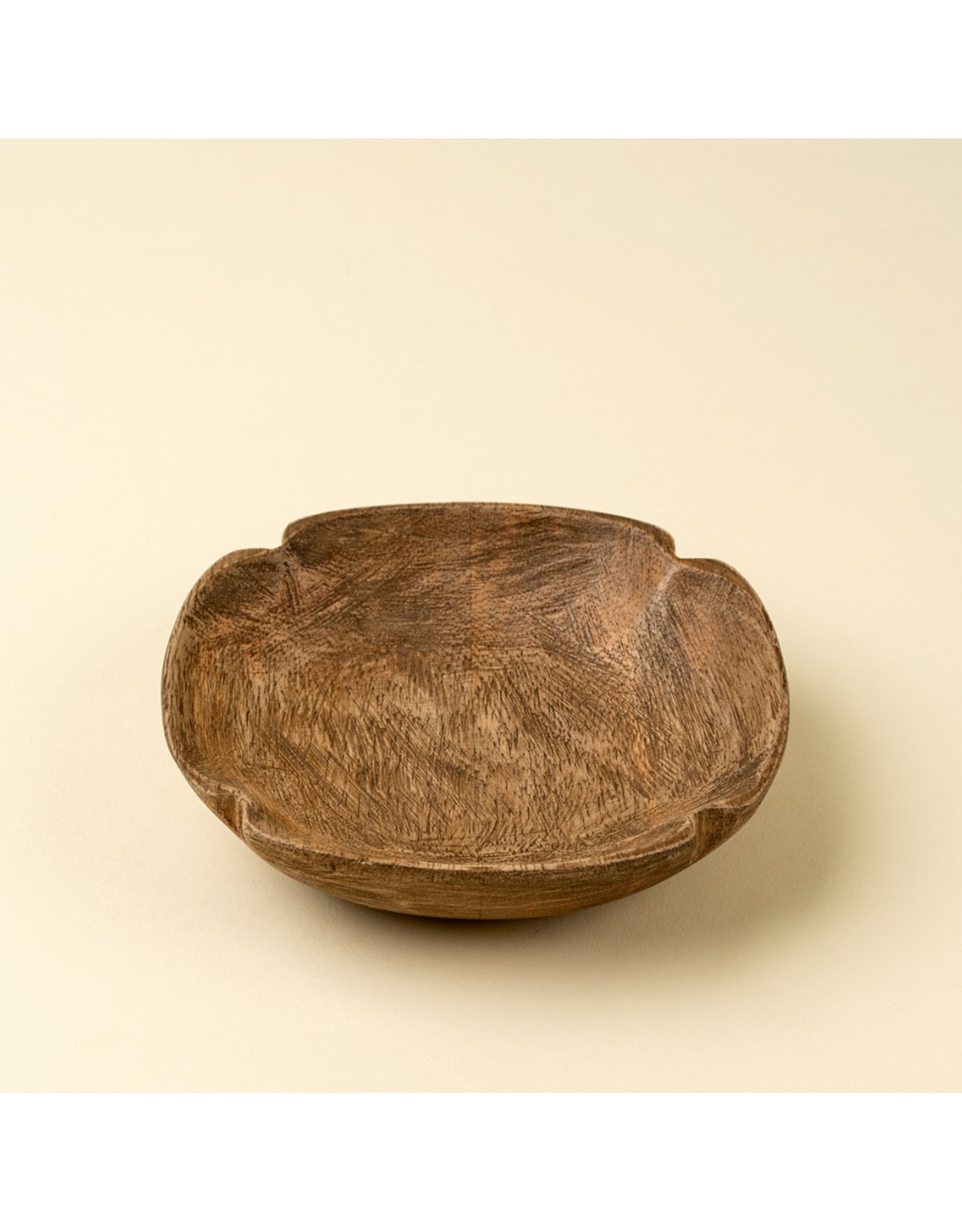 Spade Carved Dish, Round