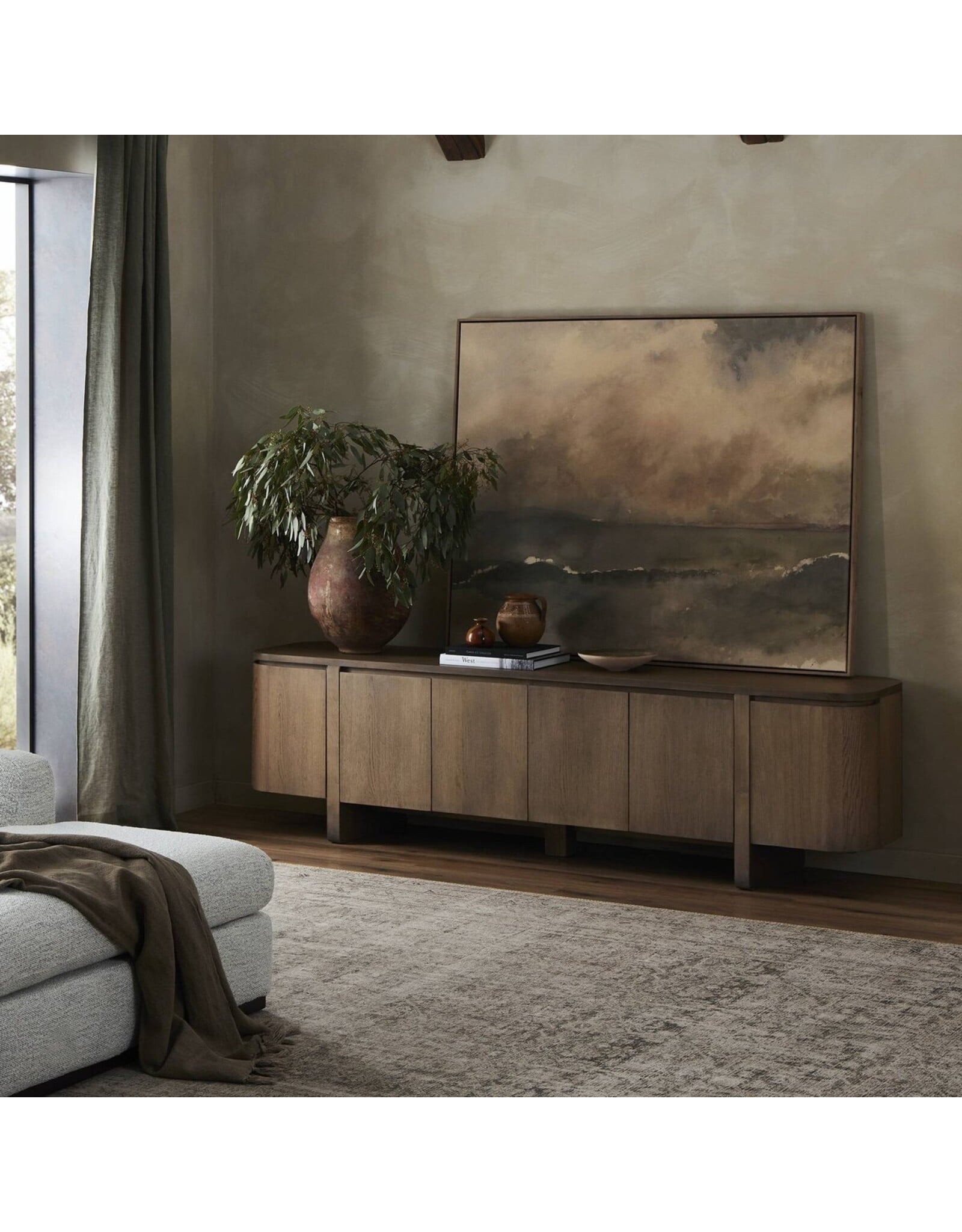 Elle Media Console, Tawny Oak