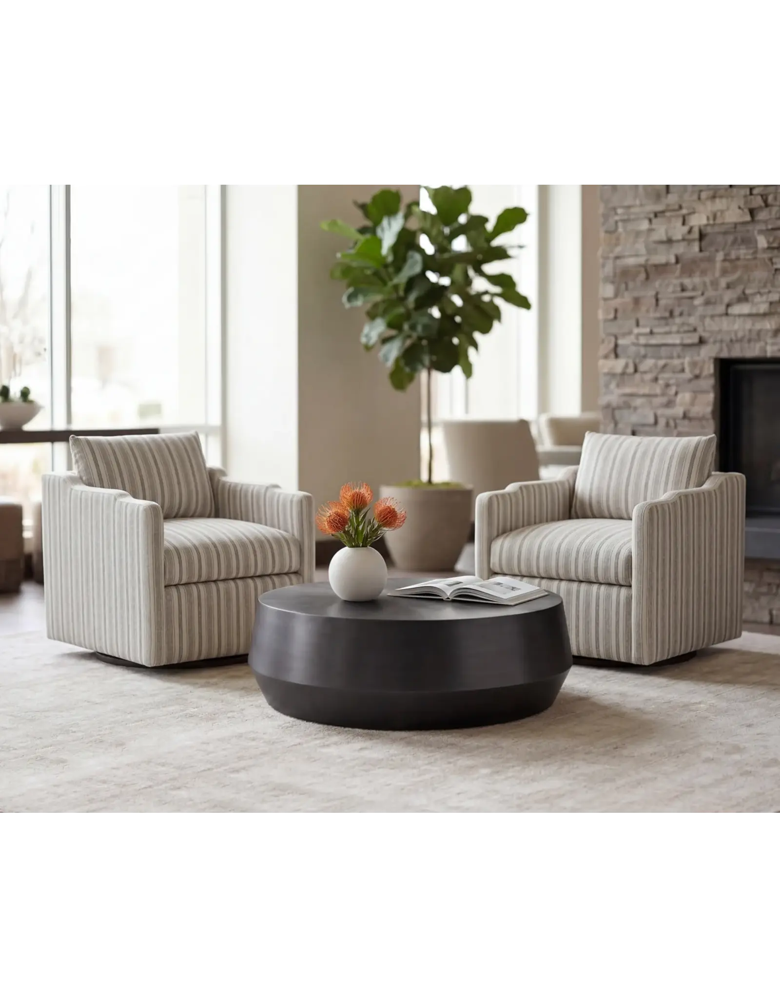 Roosevelt Swivel Lounge Chair