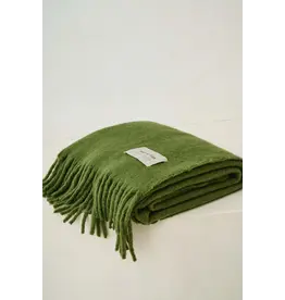 The Cloud Throw, Chive