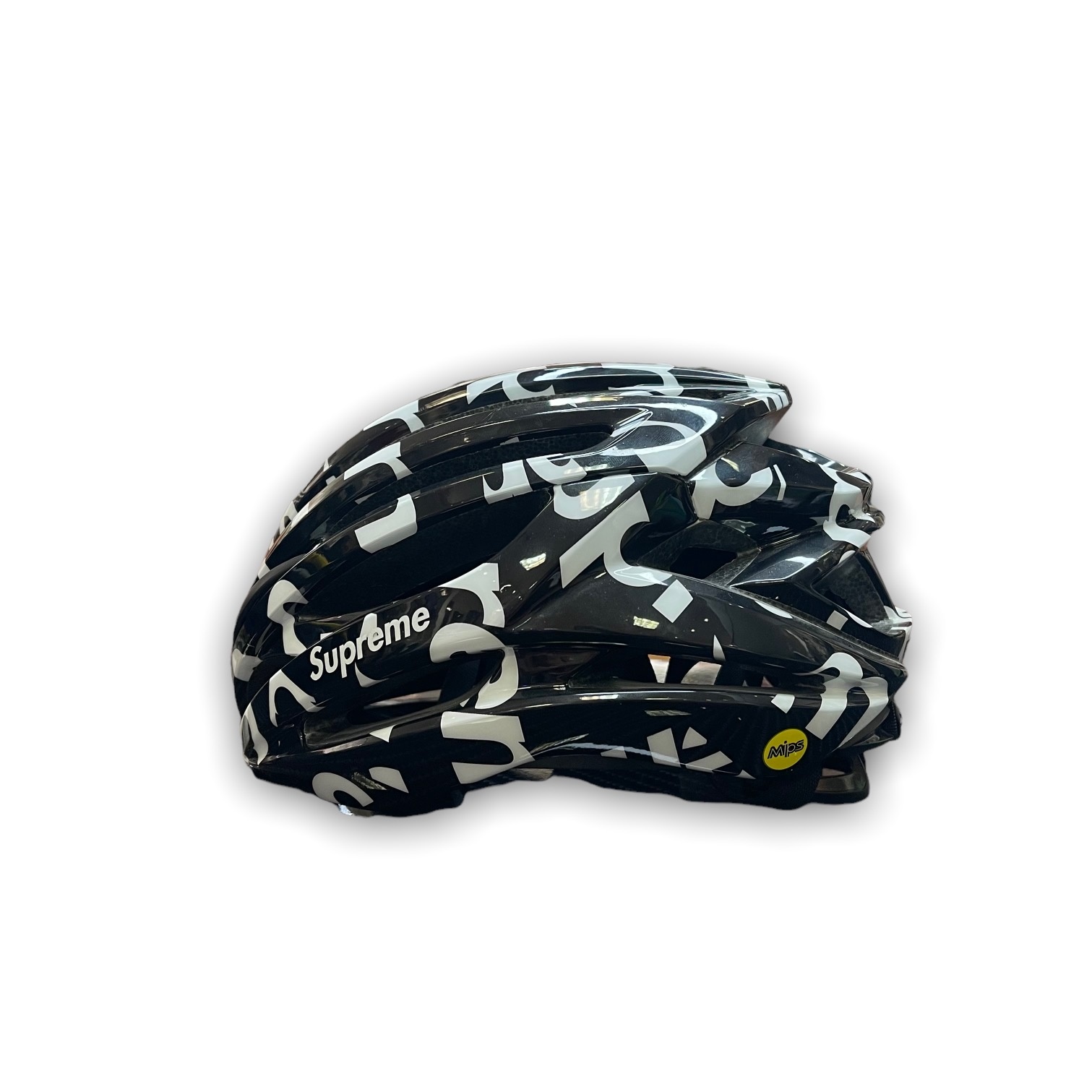 supreme giro syntax mips helmet