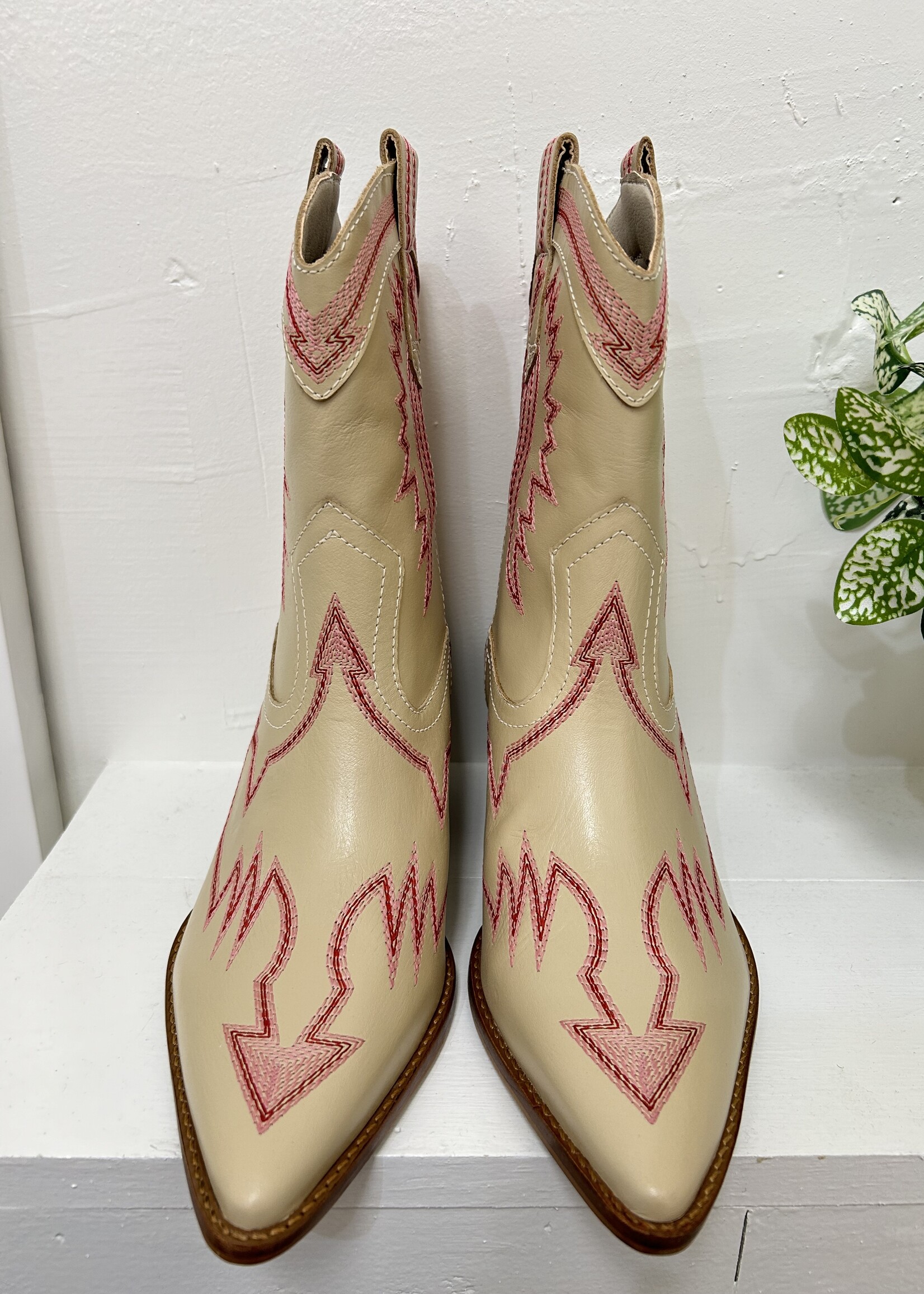 Matisse Matisse Loretta Bootie