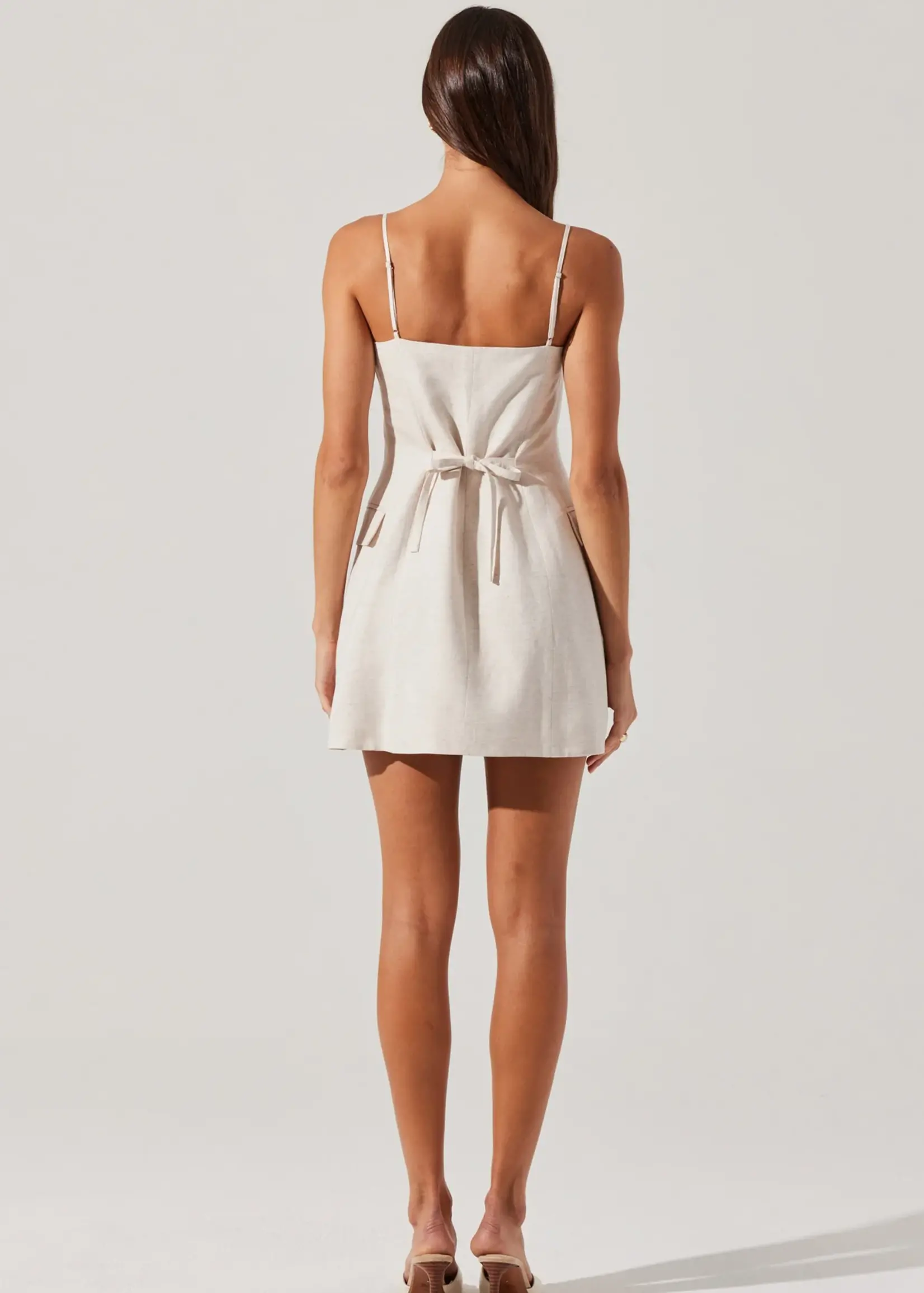 ASTR the label ASTR Azria Dress