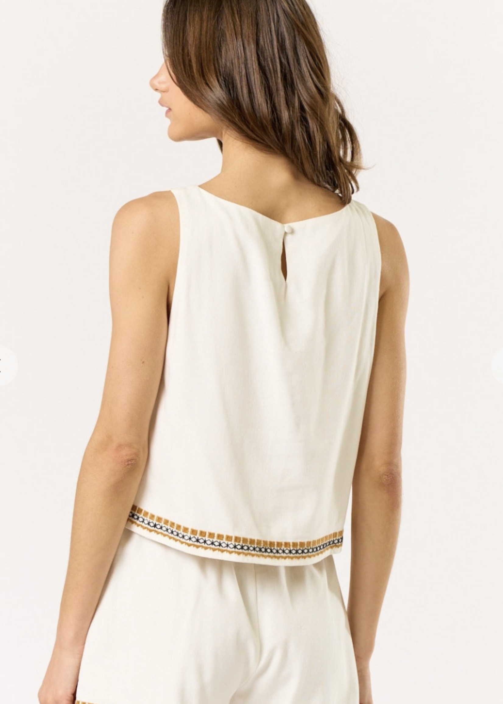 lala Lala Boho Embroidered Linen Set