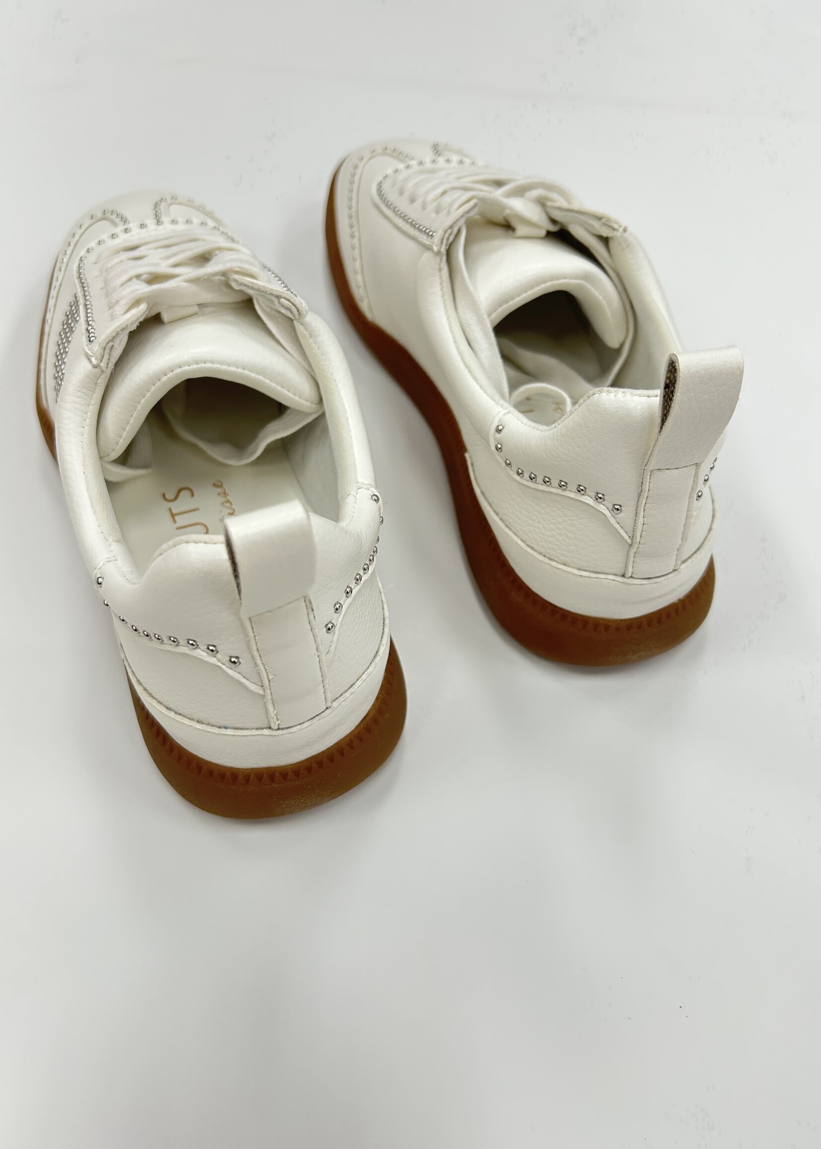Matisse Matisse Wylder Studded Sneaker