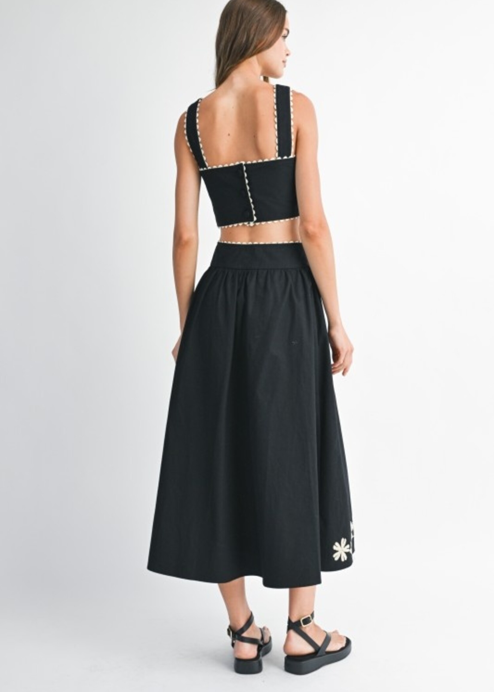 MBL MBL Embroidered Midi Skirt Set