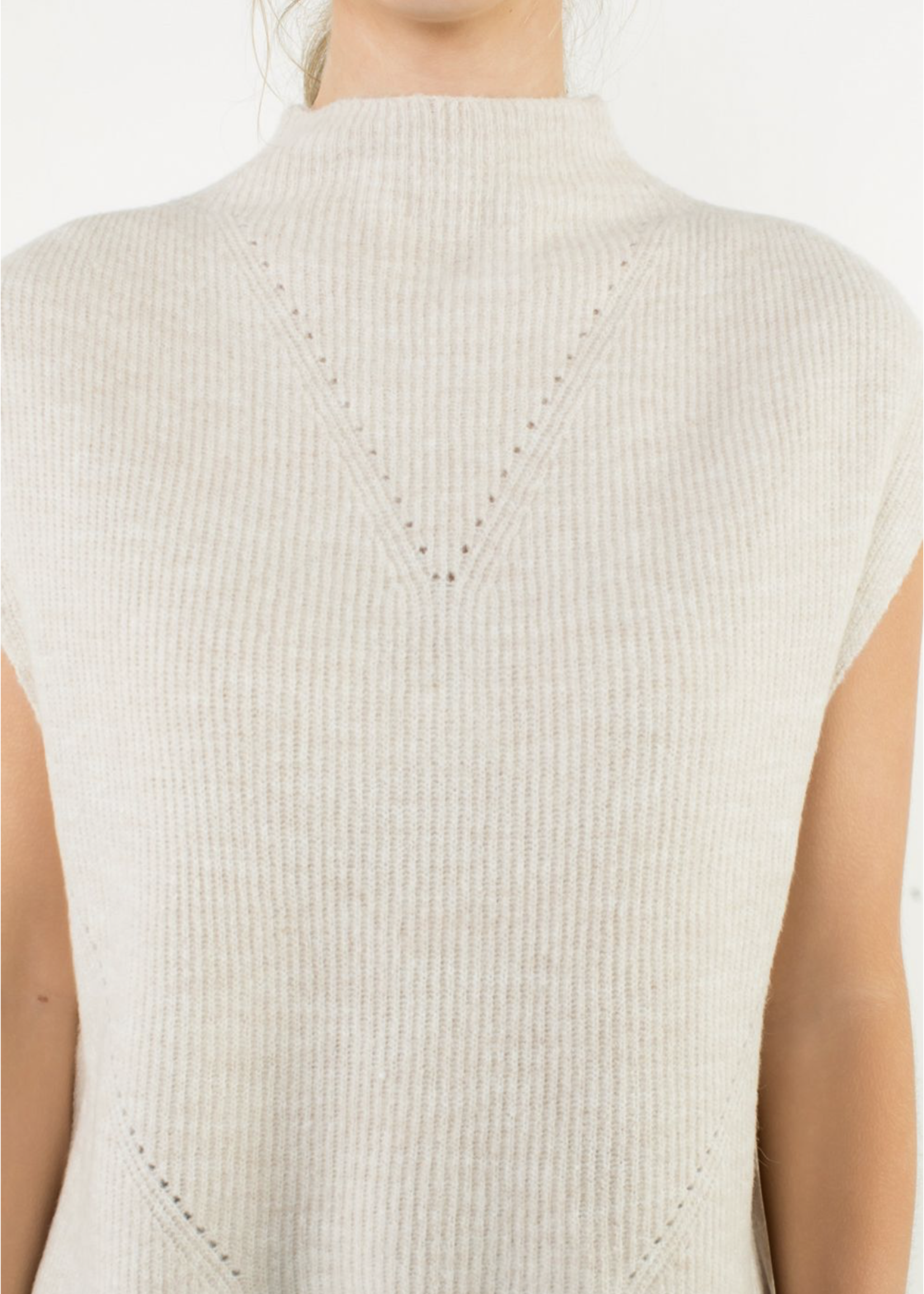 THML THML Slvless Mock Neck Knit