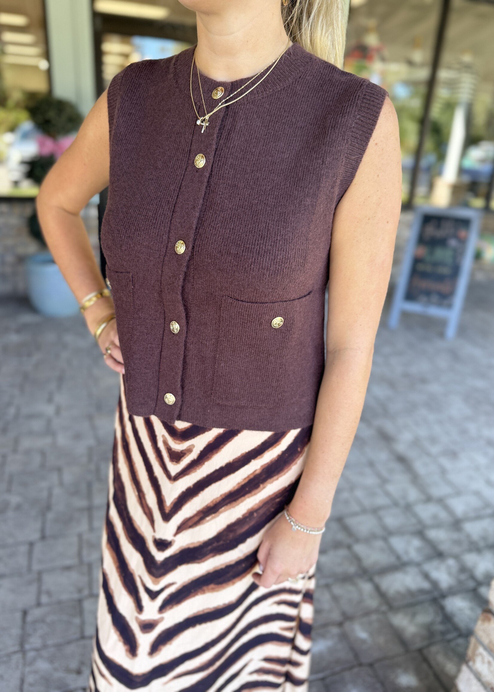 ETO ETO Gold Button Sweater Vest