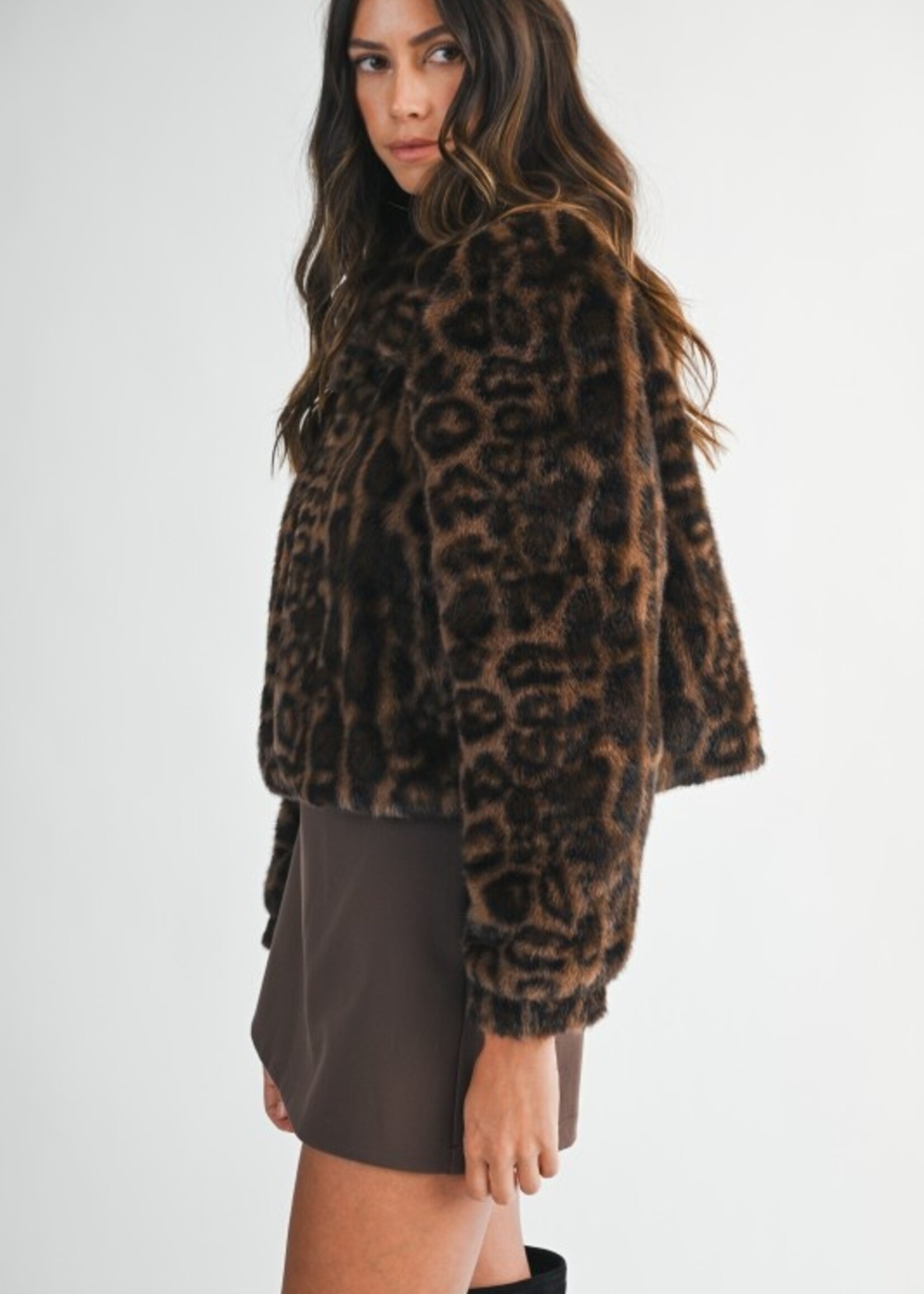 MBL MBL Cropped Fur Jacket