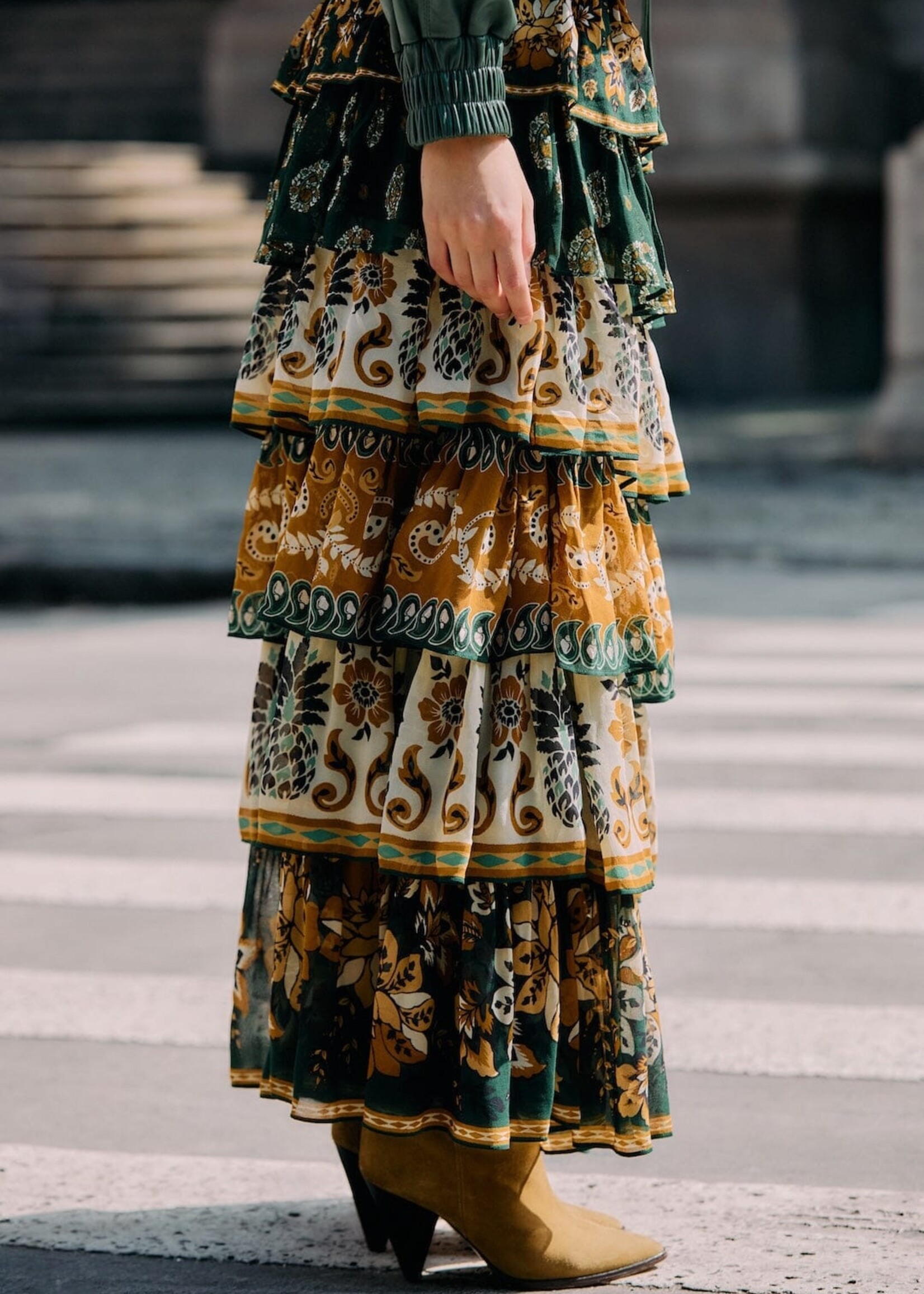 Farm Rio Farm Rio Ayla Ruffle Maxi Skirt