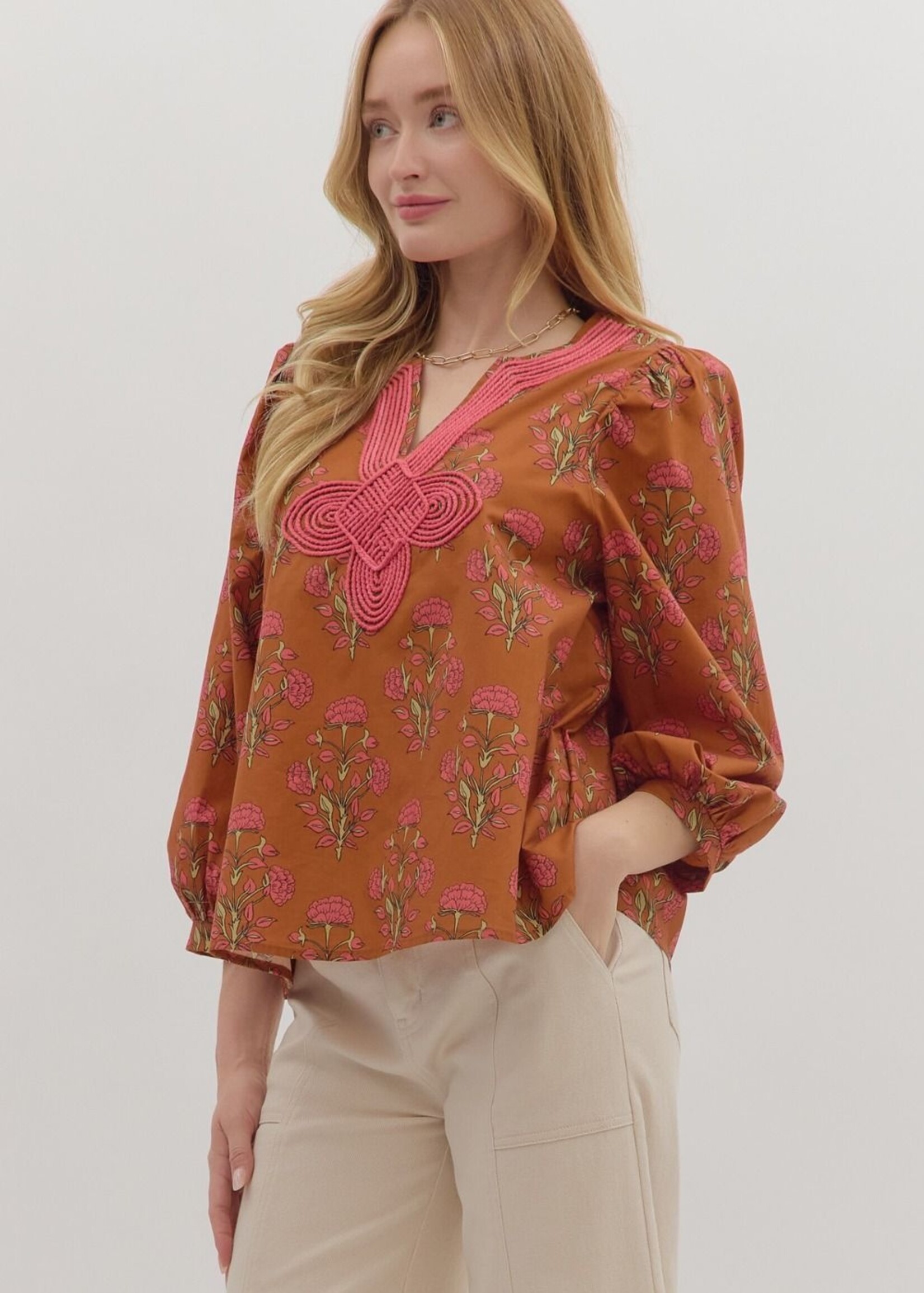 ETO ETO Floral Embroidered Trim Top