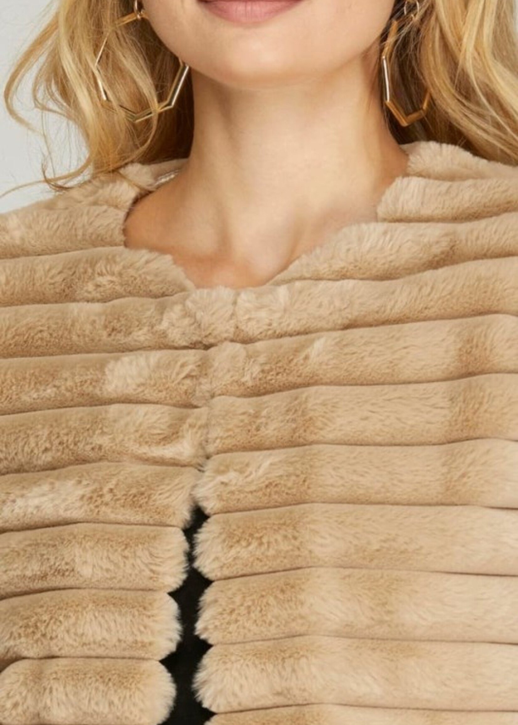 UPM UPM Crop Fur Jacket