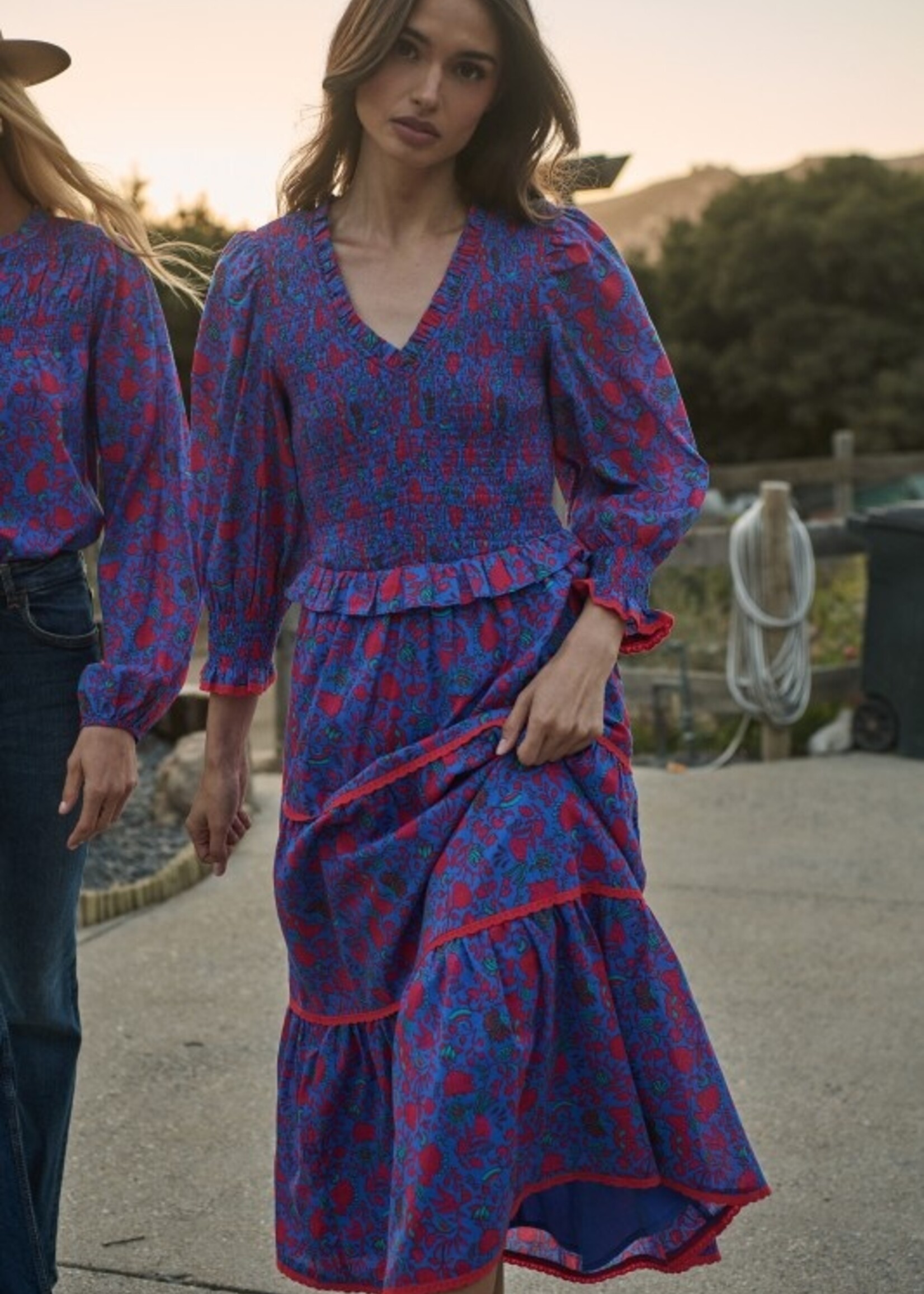 SL SL Tanya Floral Smocked Midi