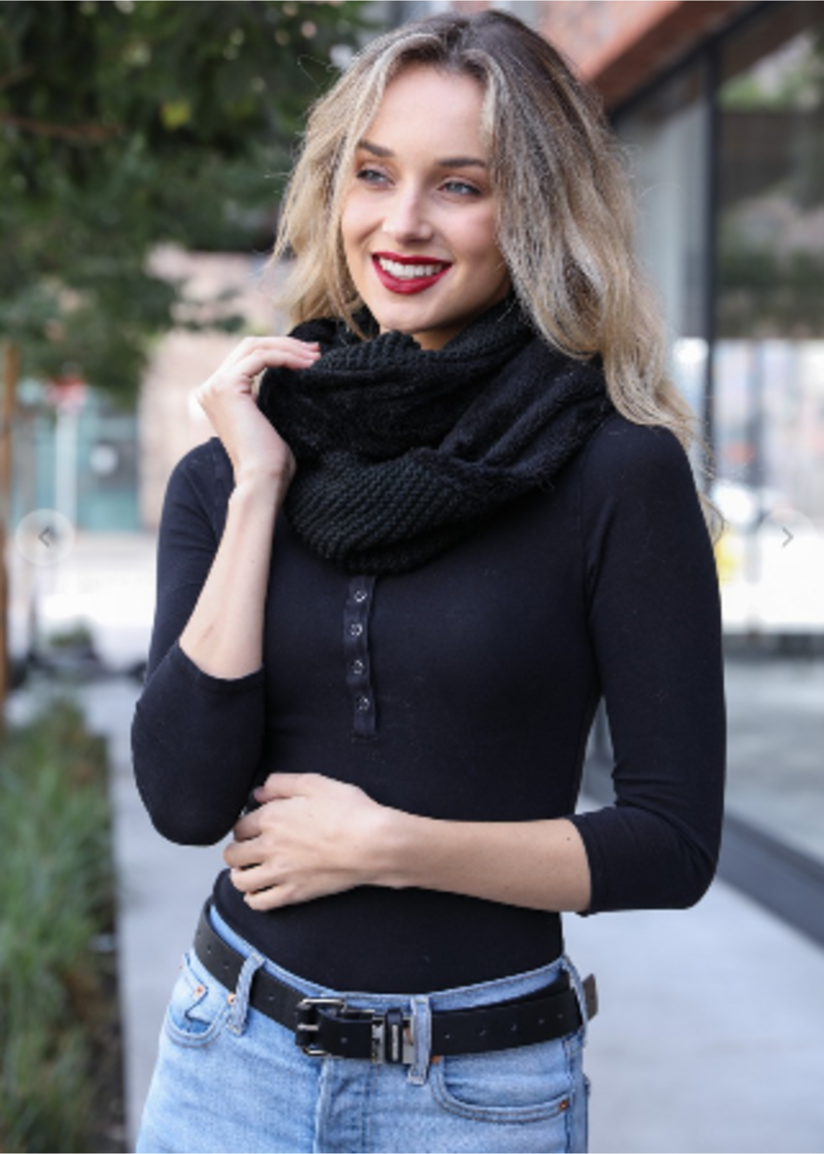 Leto Accessories Sherpa Infinity Scarf