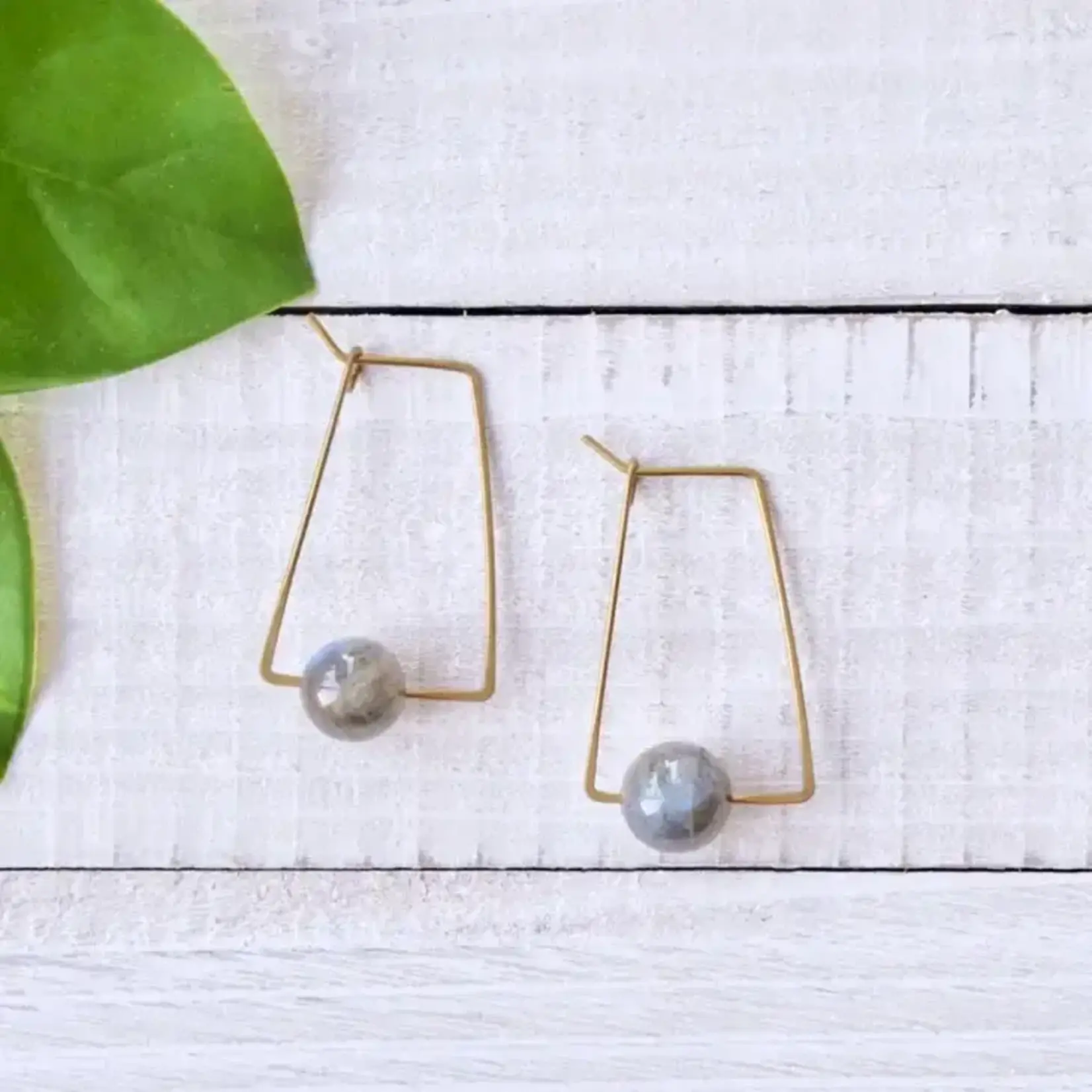 Baizaar B Brass Trapeziod Stone Earring