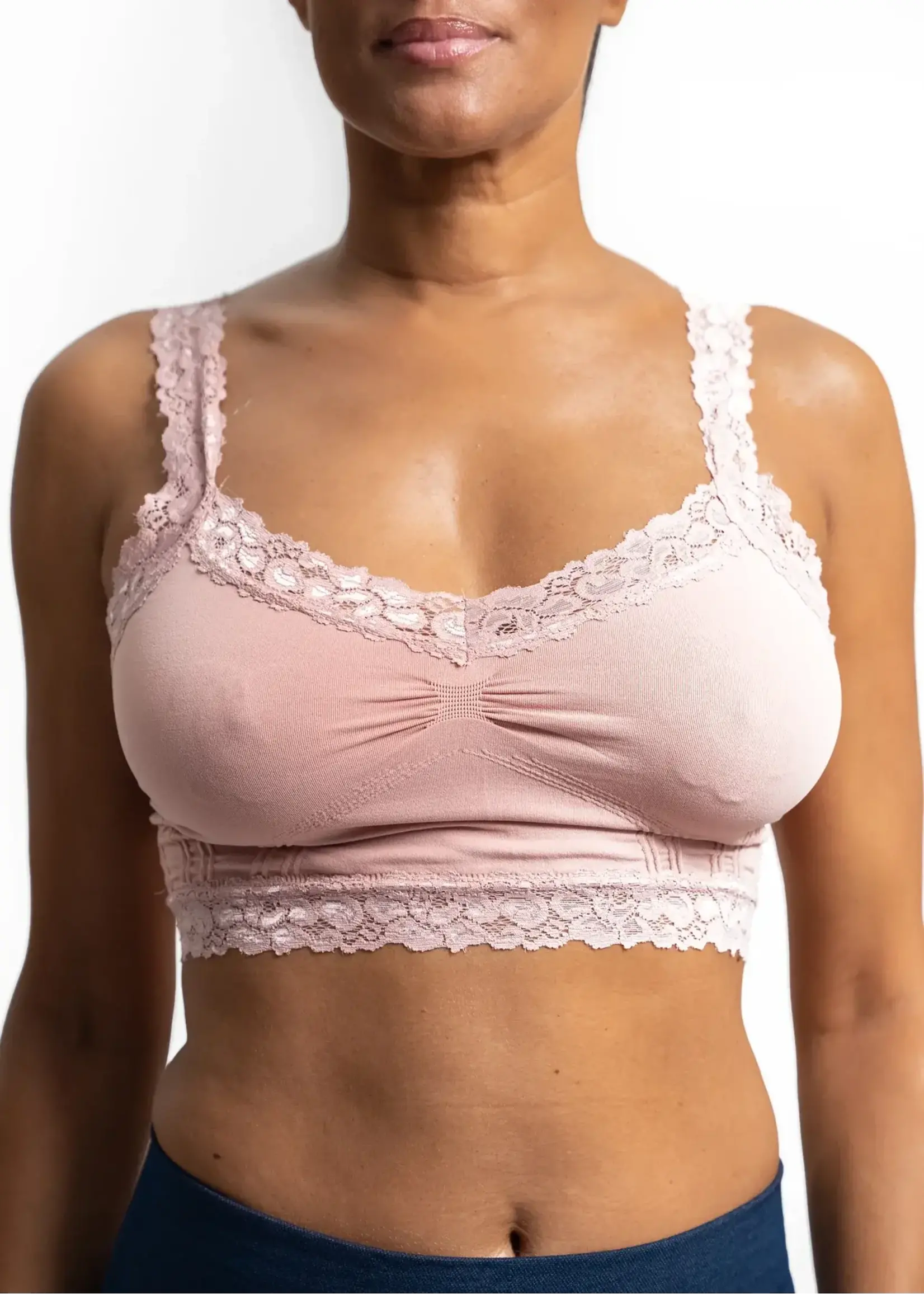 Seamless wide strap lace bralette - kentlyn's