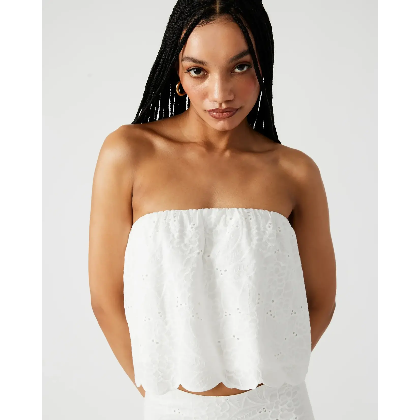 SM Amalia Top