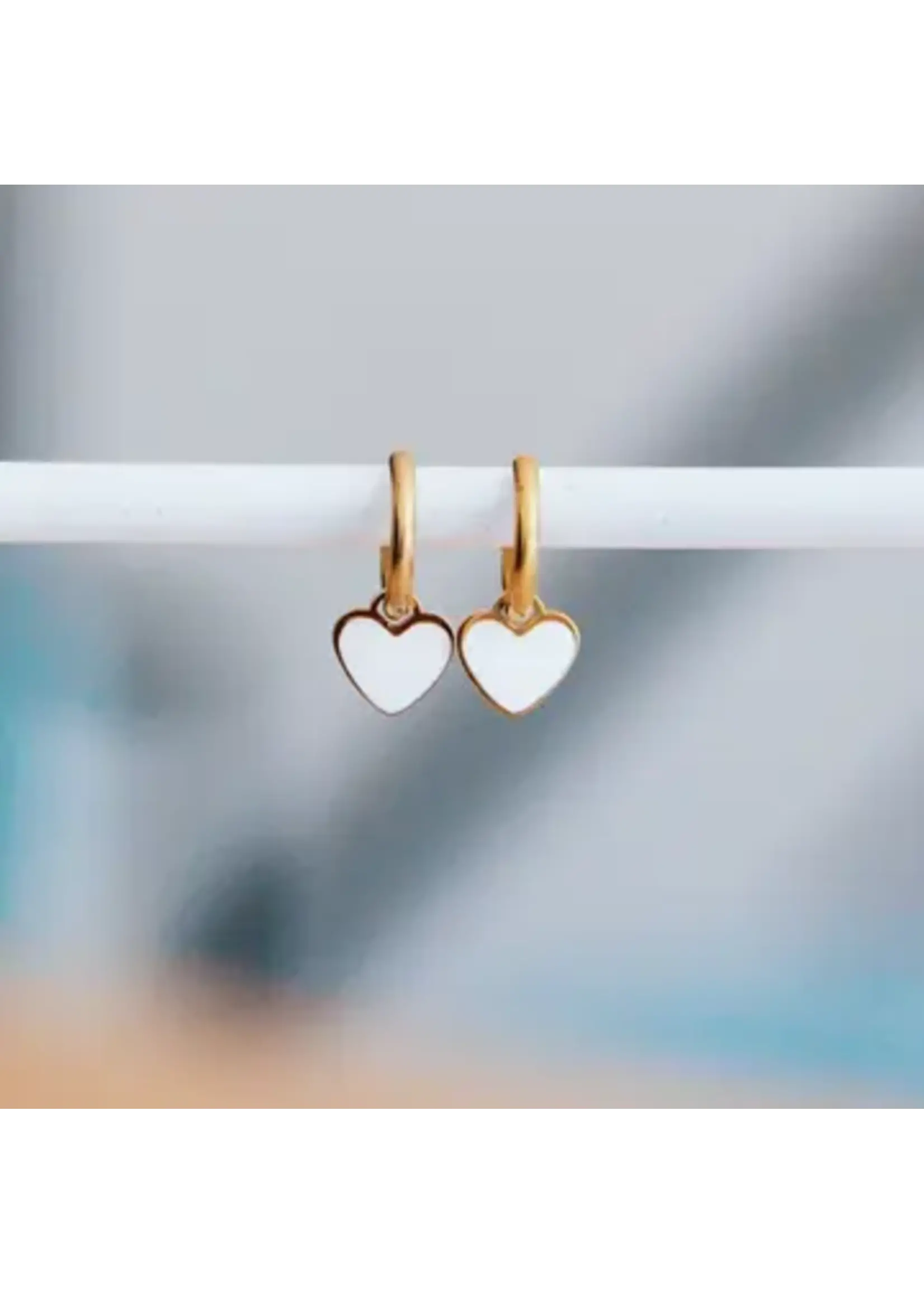 Bazou B Heart Earrings White/Gold