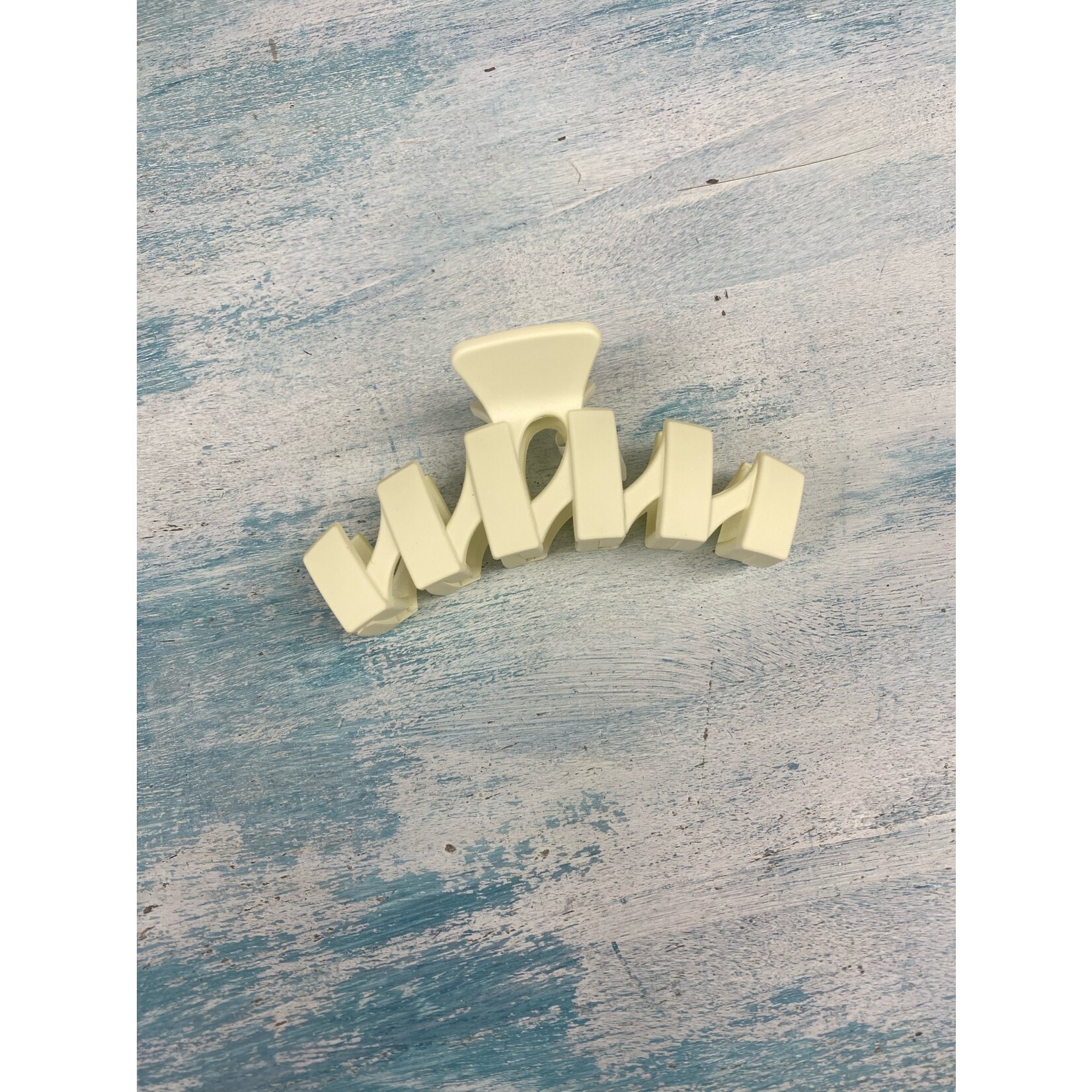 Love Lina LL Matte Zig Zag Hair Claw