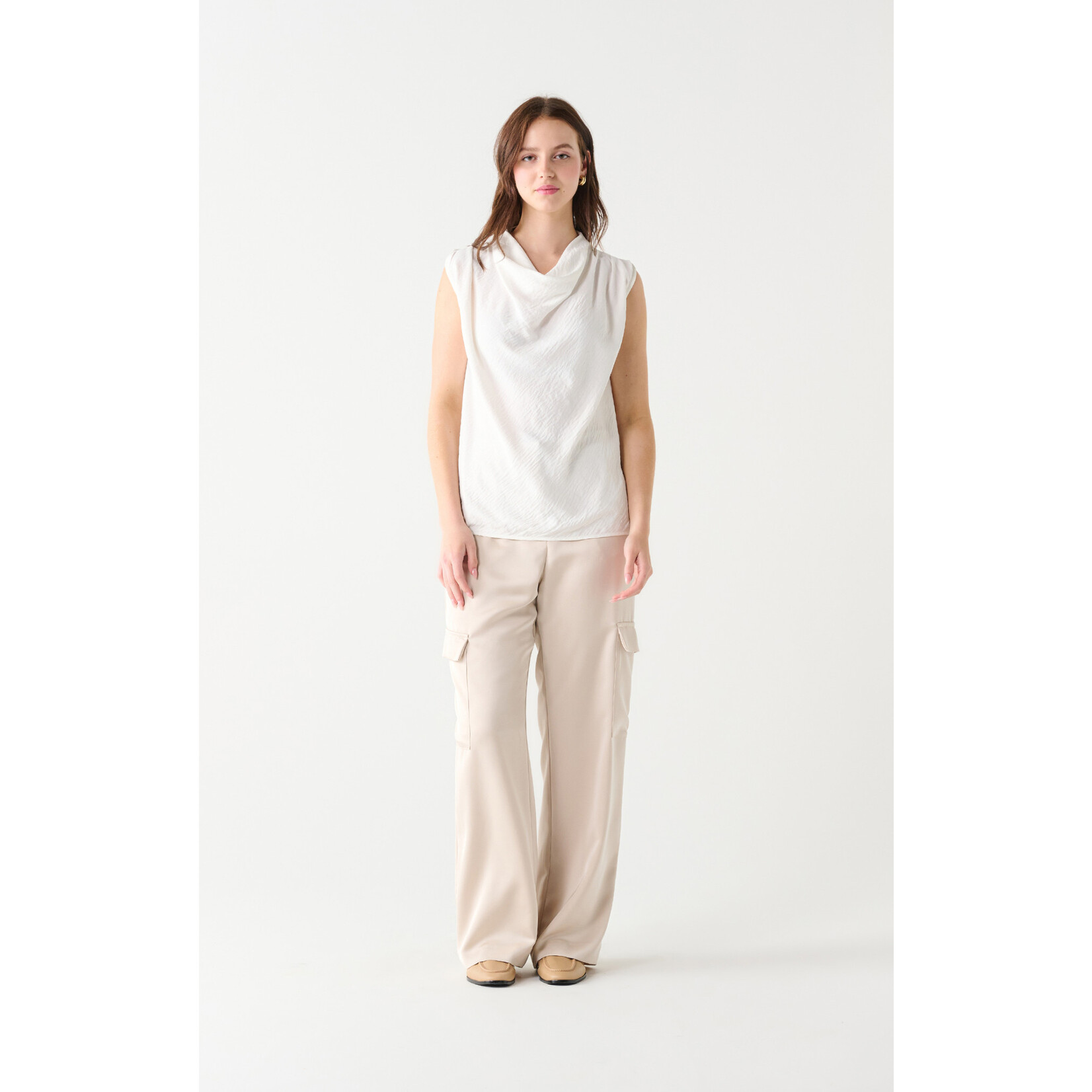 Dex Dex White Crepe Top