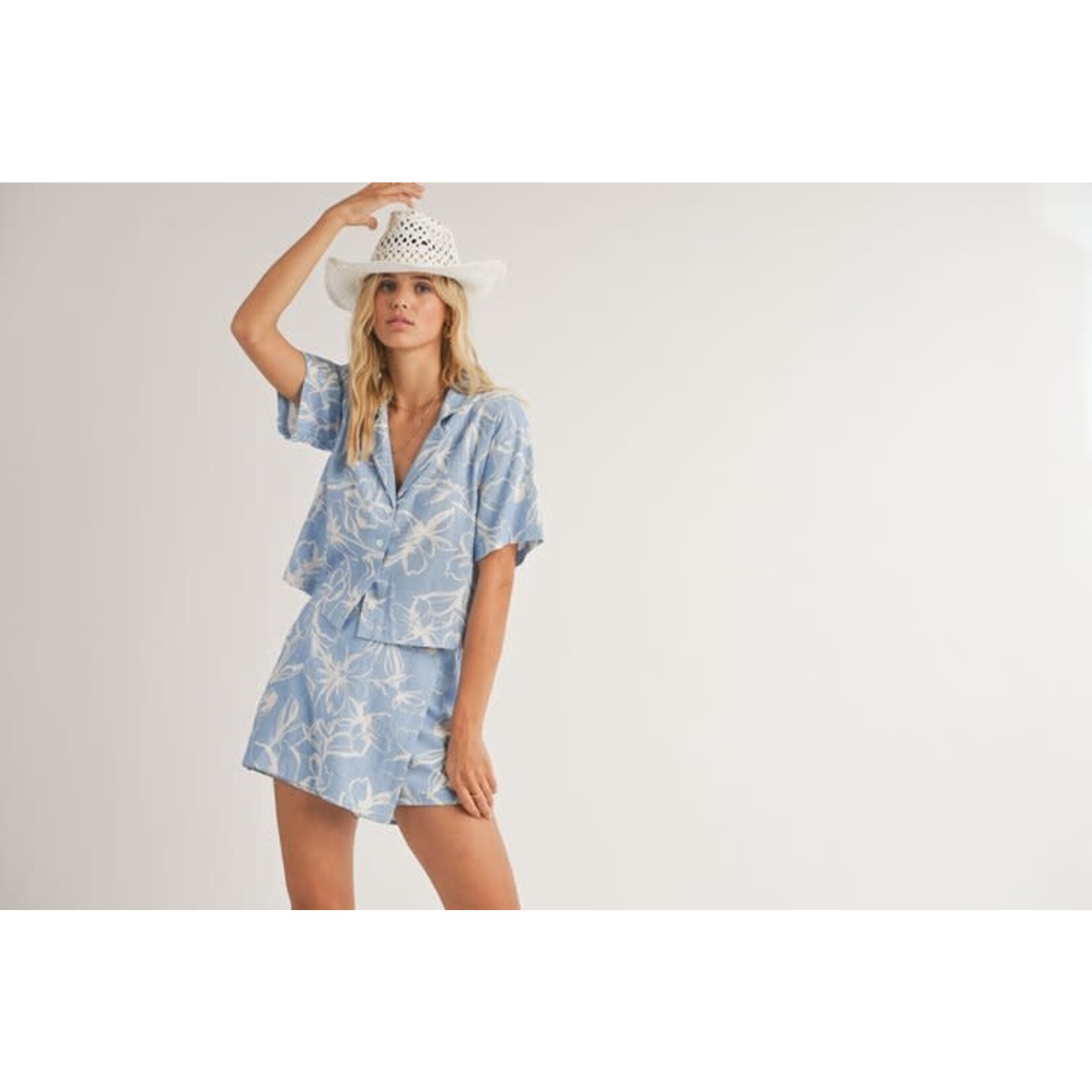 Sadie Sage S&S Button Up Short Sleeve