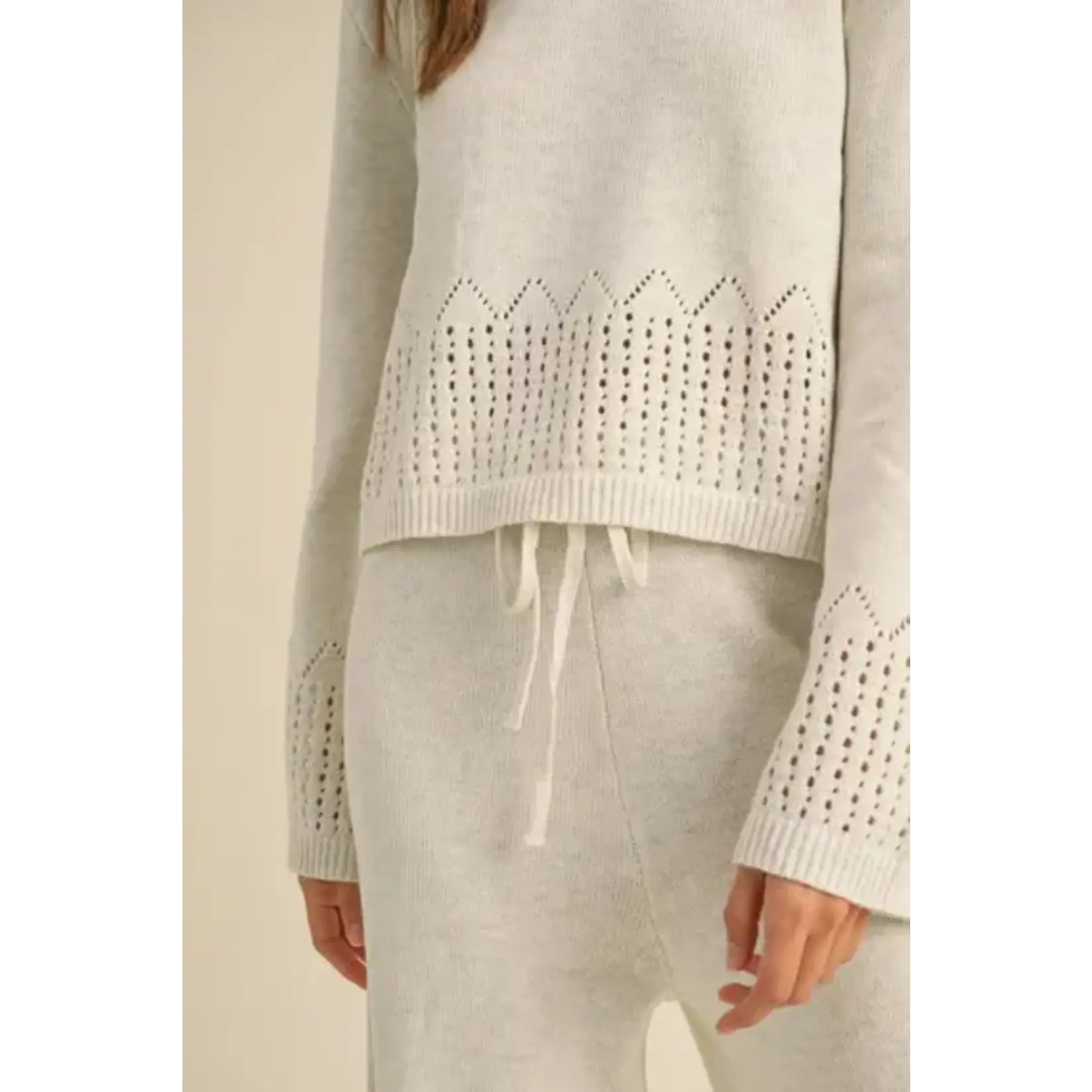 Miou Muse MM Crochet border Sweater
