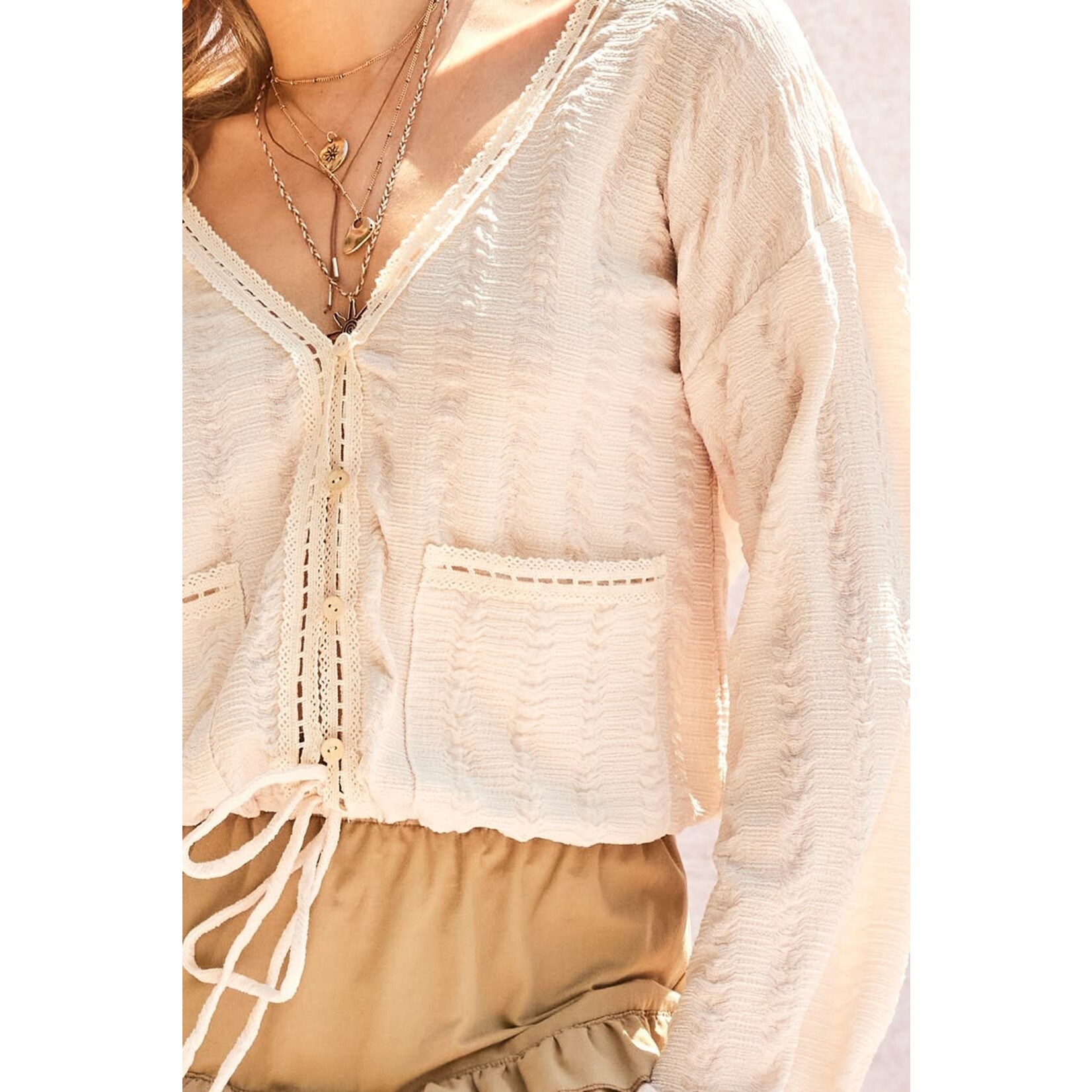 Illa Illa Illa Textured Lace Trim Top