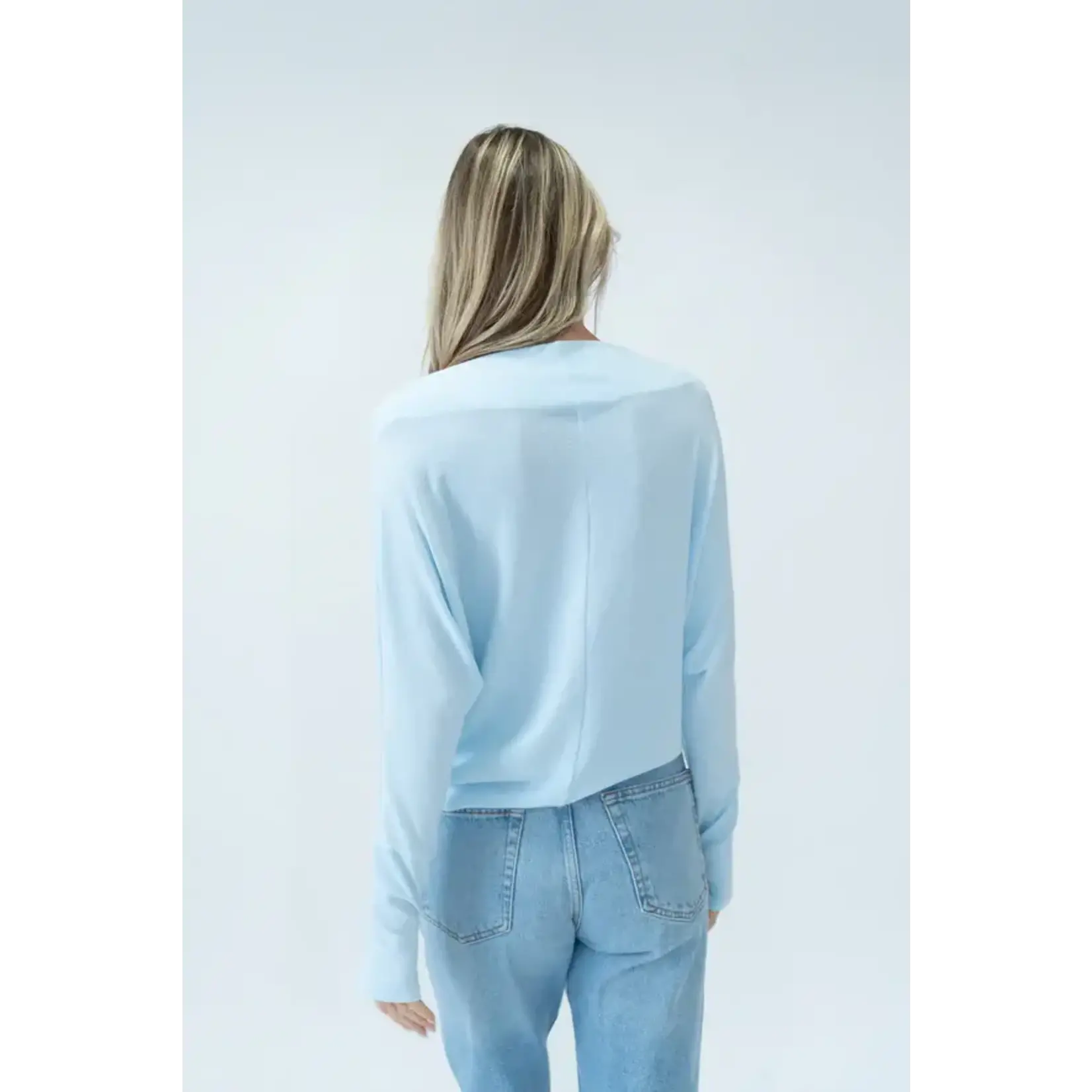 Six Fifty SF Anywhere Top Airy Blue