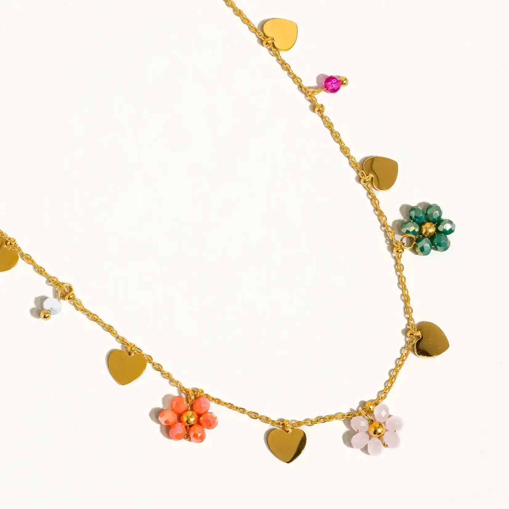 Flanerie by MAIQ FM Flower and Heart Necklace