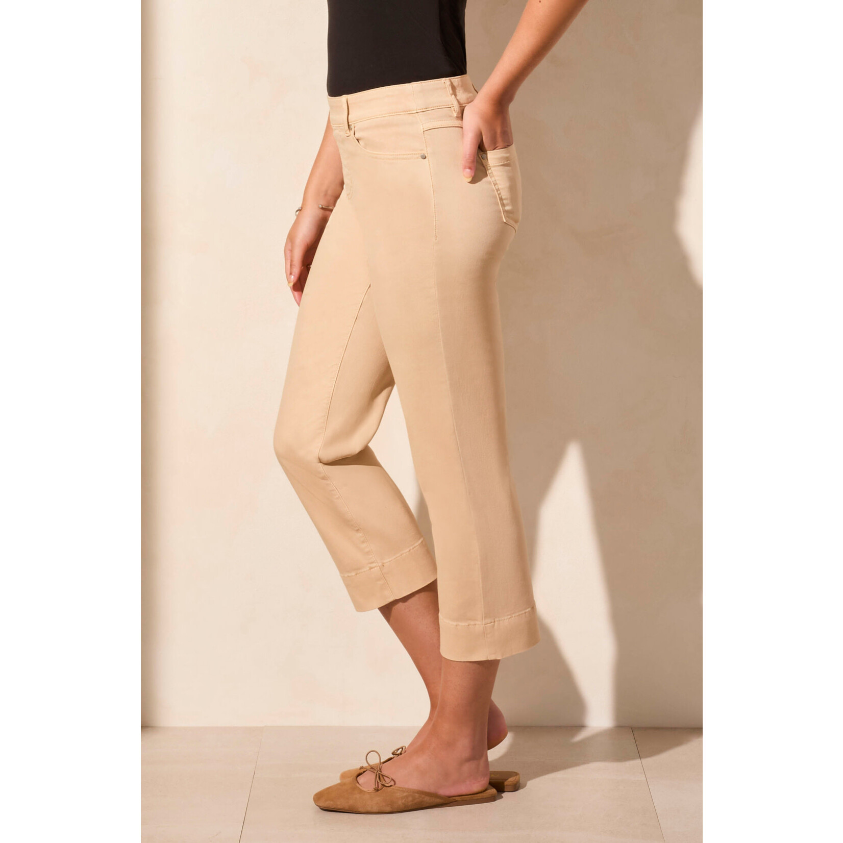 Tribal T Pull on Safari Kick Flare