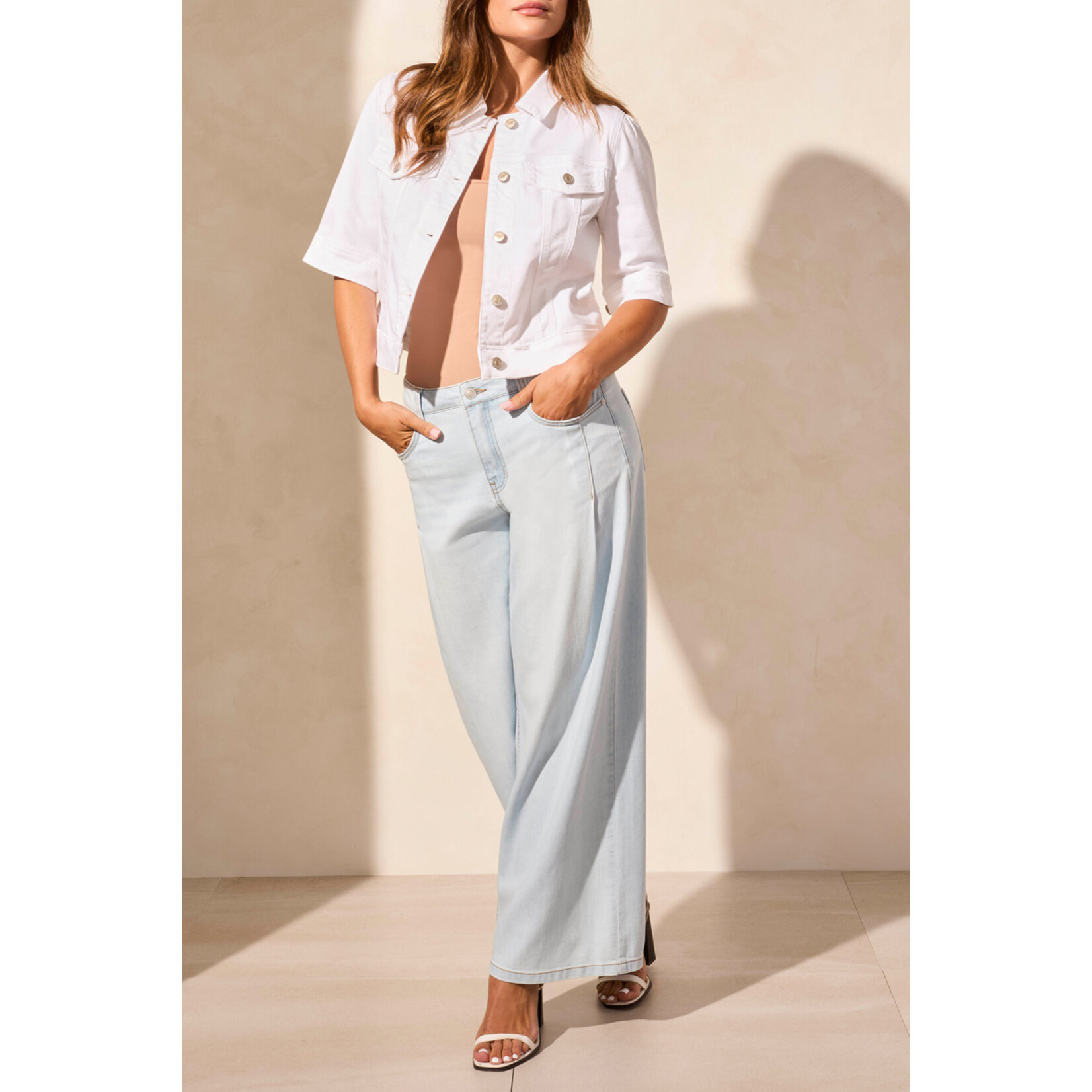 Tribal T White Elbow Sleeve Jacket