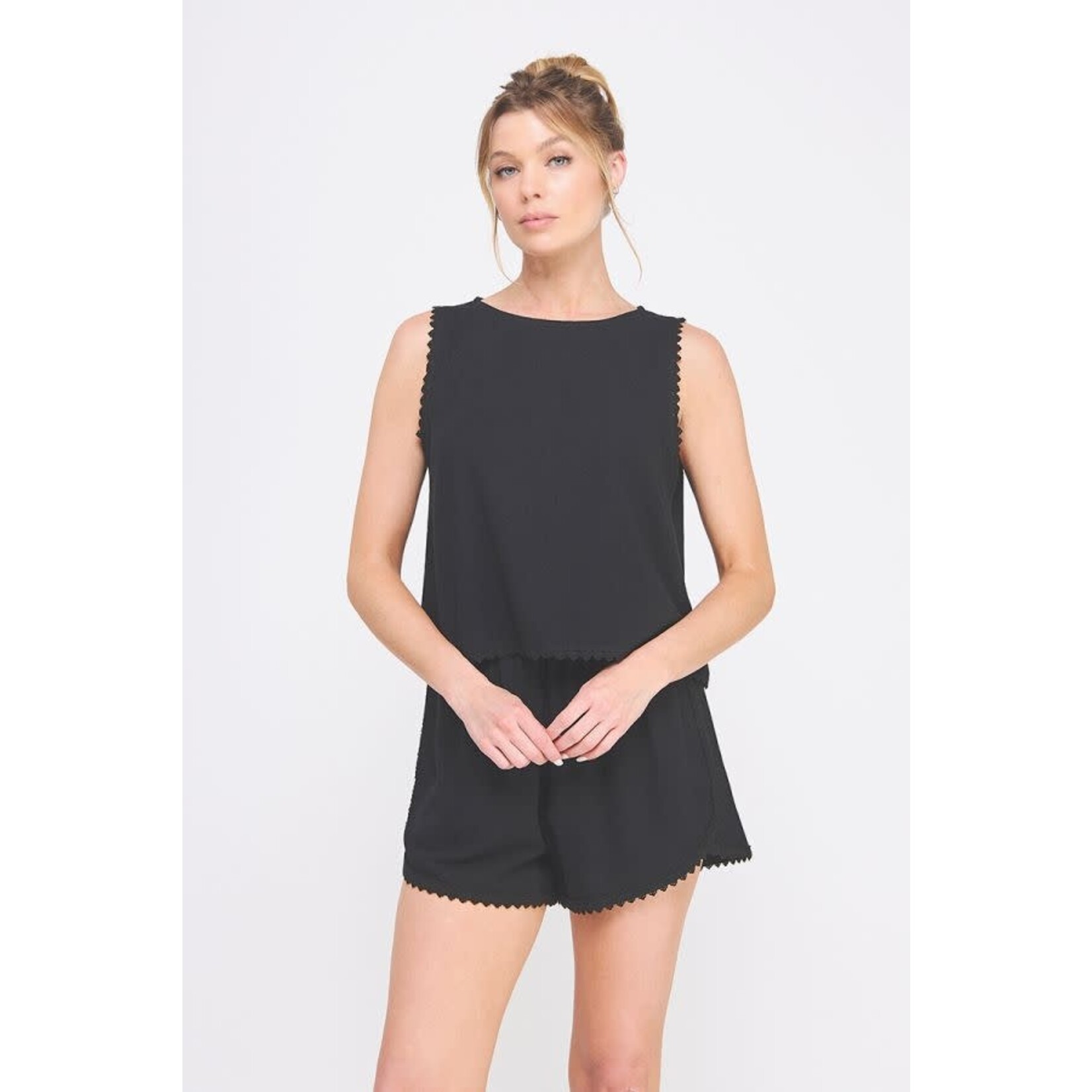 Allie Rose AR Scalloped Sleeve Top