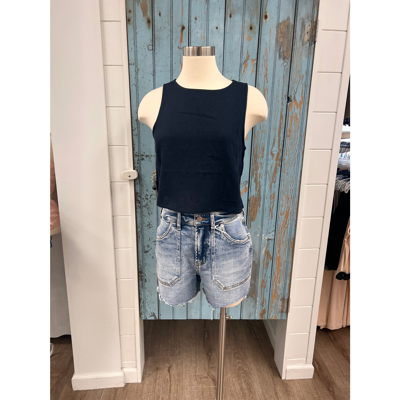 Blu Pepper BP Sleeveless Linen Blouse