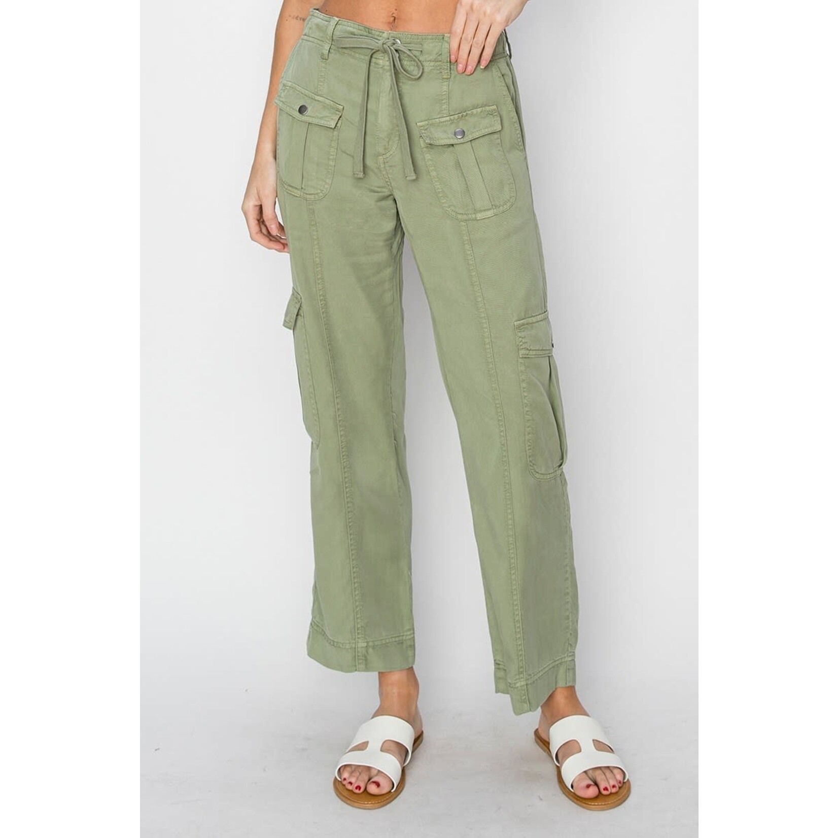 Risen R High Rise relaxed Cargo Pants