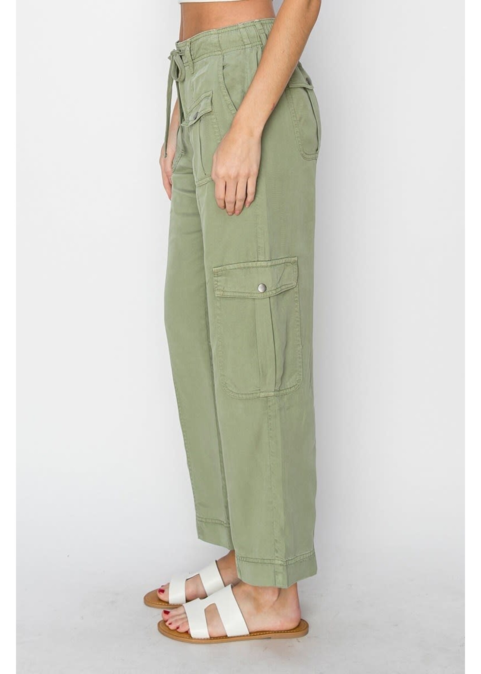 Risen R High Rise relaxed Cargo Pants