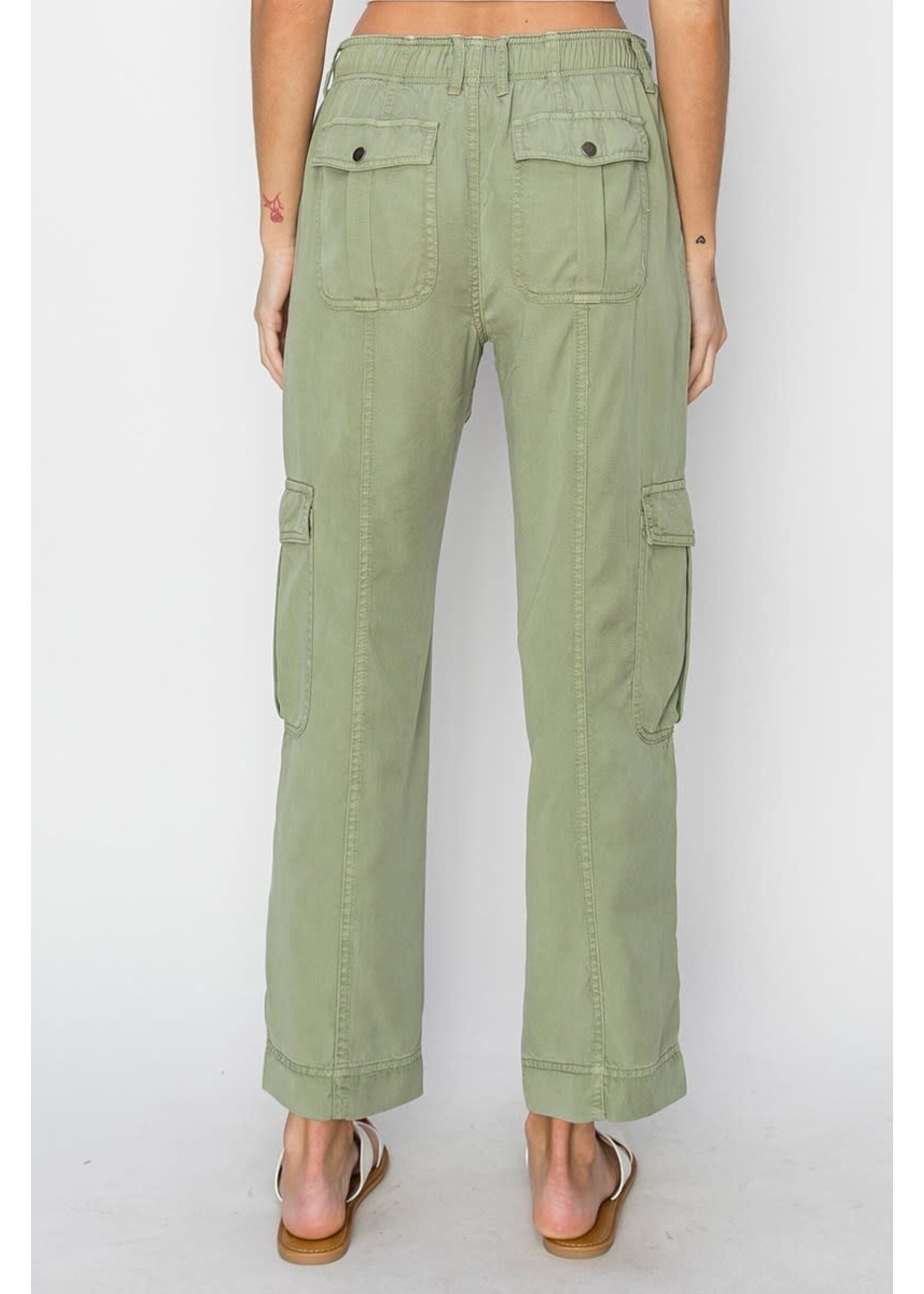 Risen R High Rise relaxed Cargo Pants